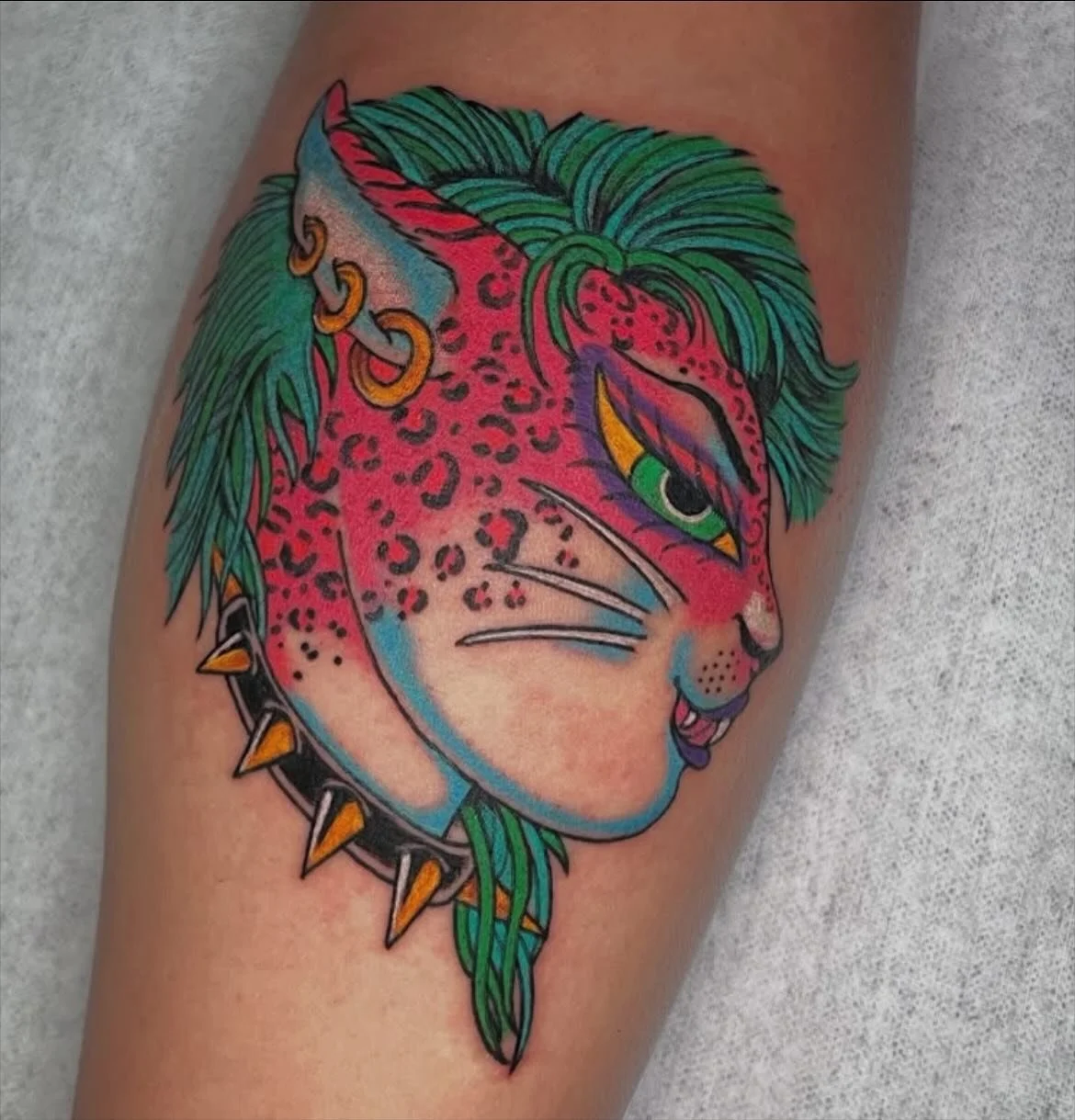 @malandrinatattoo from Colombia will be with us 7+8 november and still has some space left! Take a peek at her wanna do’s or get a custom design 🕺