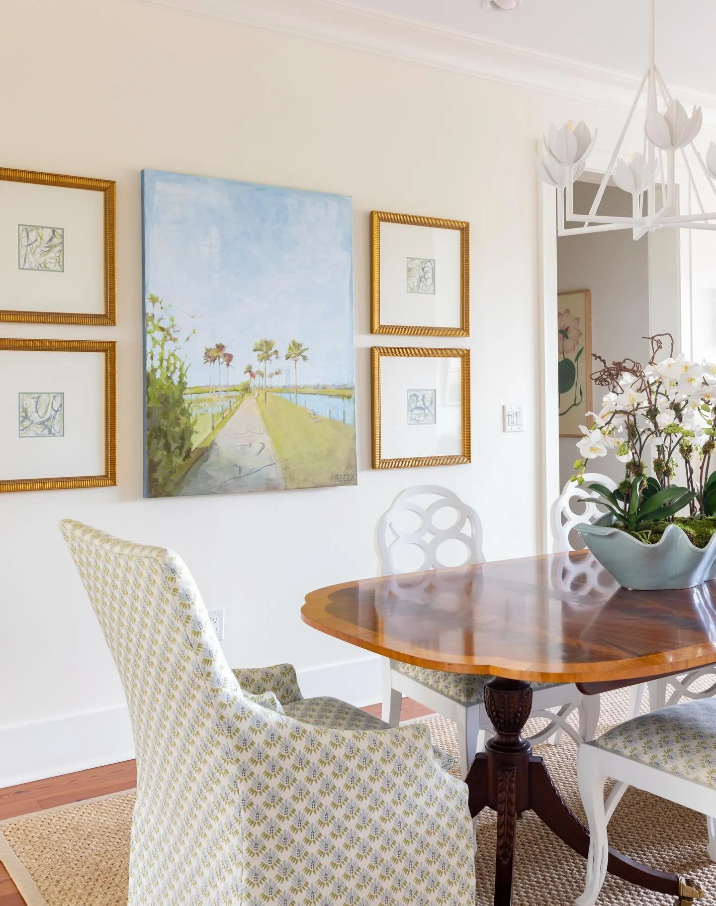 Getting the dining room Easter-ready 🌷🐣

Soft coastal tones, fresh florals, and a table set for gathering&mdash;because weekends like Easter are meant to be slow, beautiful, and shared with the people you love most.

From morning brunch to evening 