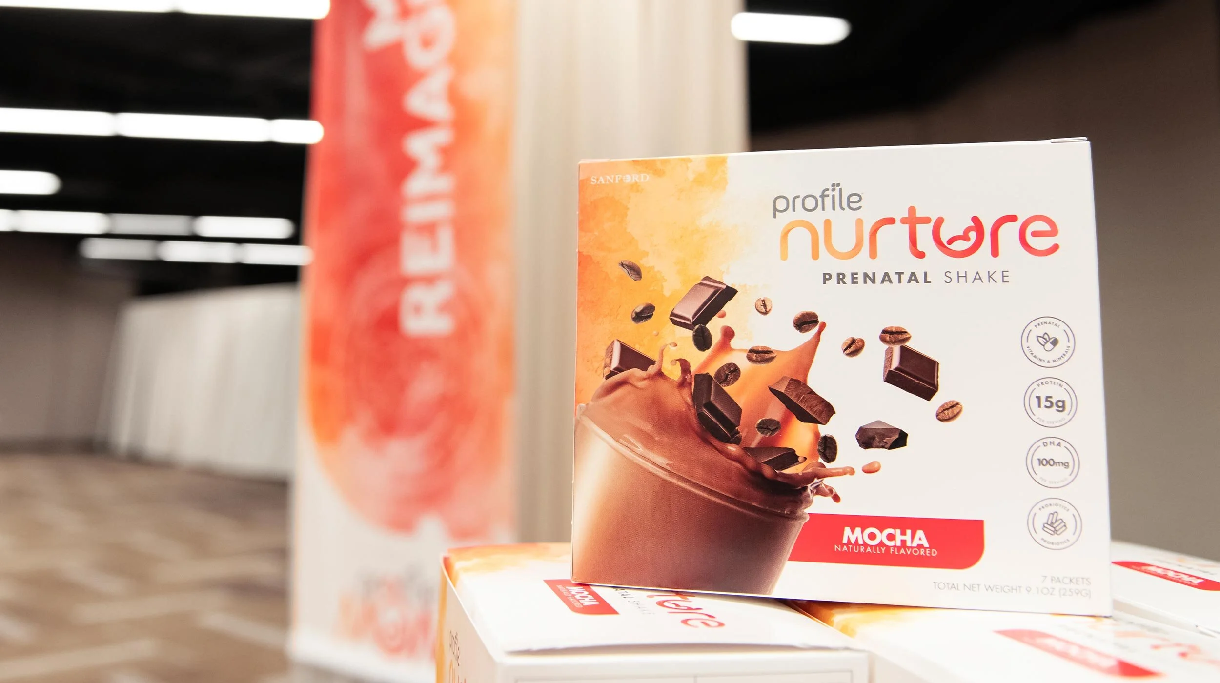 profile-mom-packaging-thomas-christiansen-brand-design.jpg