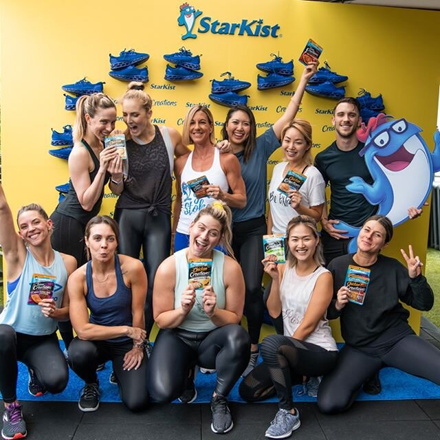 #tbt to our @starkistcharlie event in L.A. last week with @kirastokesfit and this amazing group! 📷: @Shawn_Corrigan
&bull;
&bull;
&bull;
&bull;
#coburn #coburnnow #pragency #digitalmarketing #coburnclient