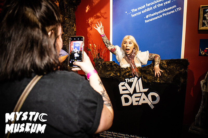 Brooklyn Museum: Film: The Evil Dead