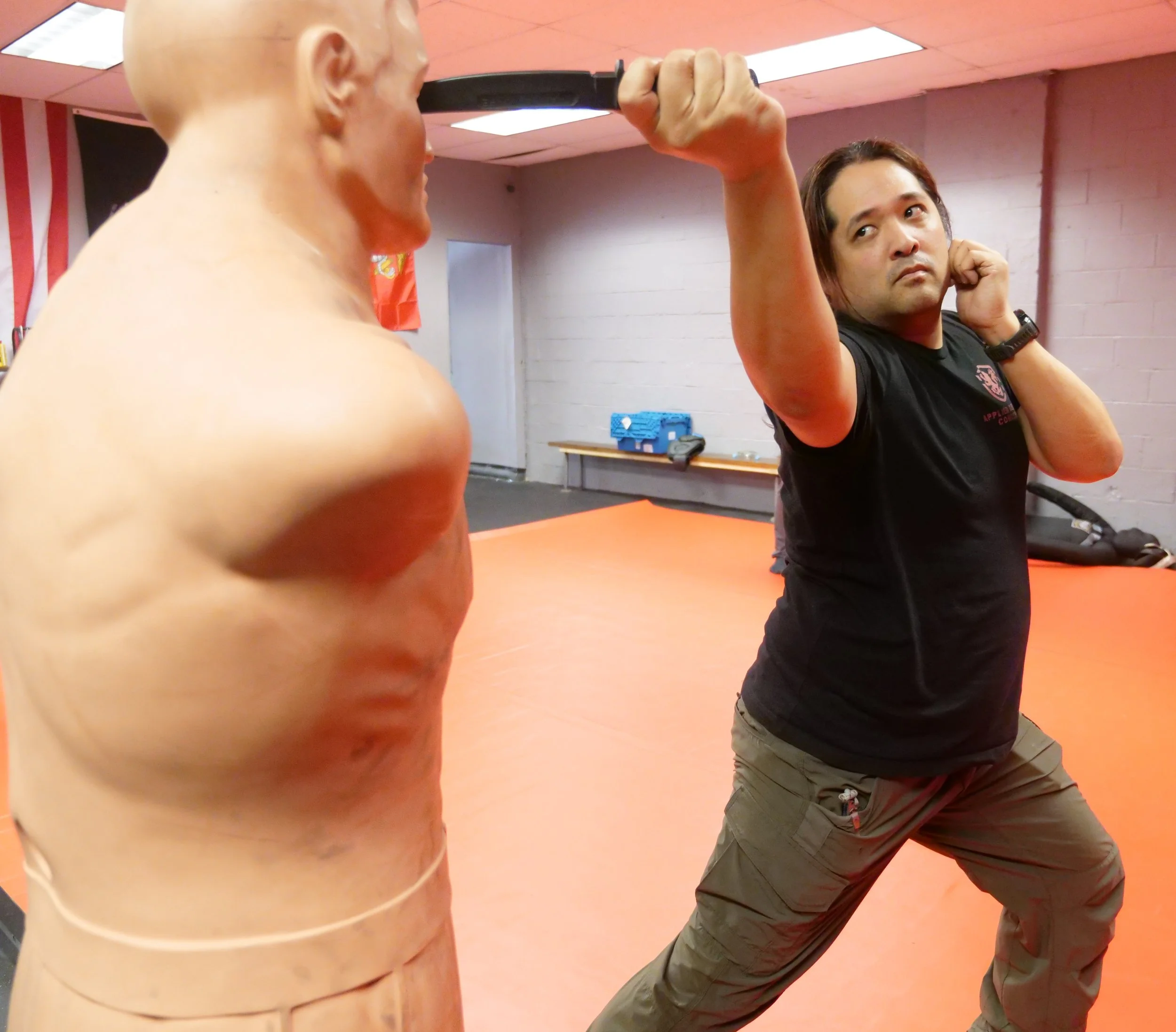 Kai Instructor Knife.JPG