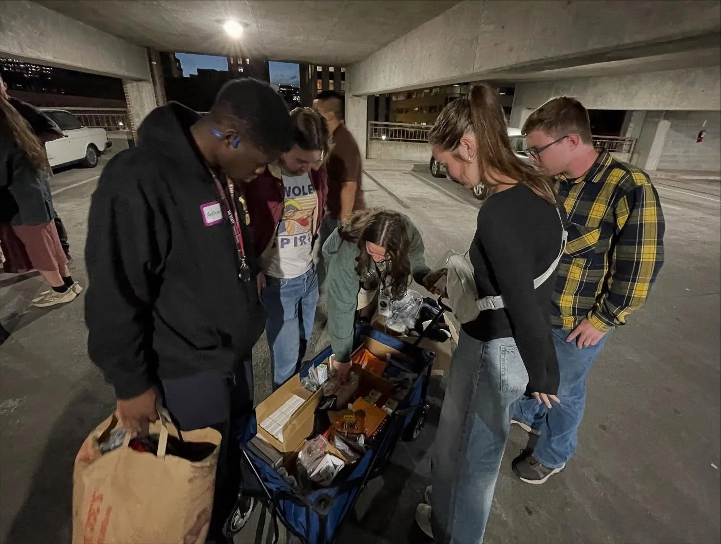 CCM joined with our friends at @ignitetestimonies to share Christ’s Love and essential supplies with the less fortunate in Downtown Raleigh! 
From passing out sandwiches, gloves, and sanitary products to praying with or listening to the burden