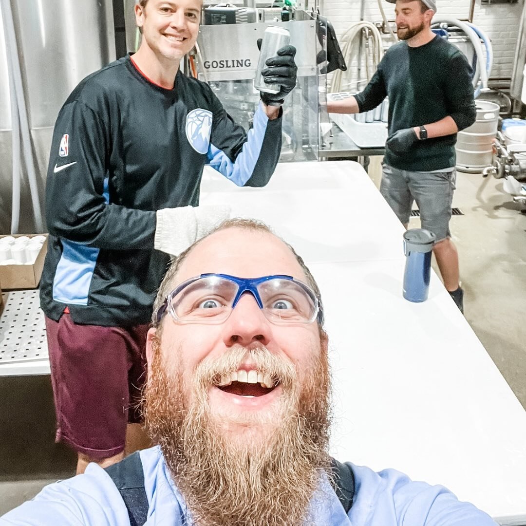 These guys have been hard at work all morning making the freshest cans of our Mexican lager for your weekend festivities! 

Four packs and pints available at 12:00 when we open! 

@loscompadres53105 will be onsite all day! 

Happy Cinco de Mayo weeke