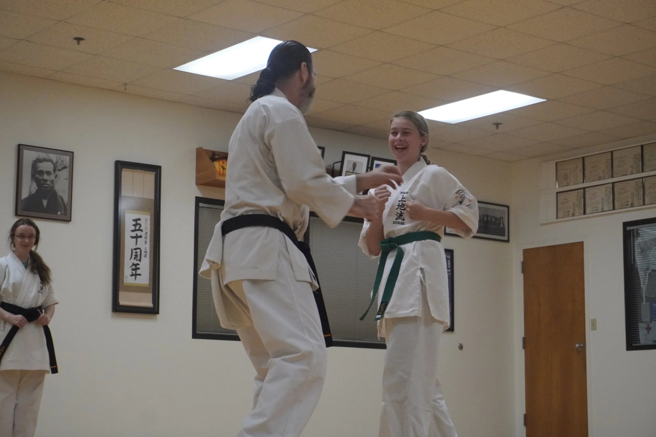 S060-25-10-15 BDUKS Jr intermediate Kyu Testing (Action Shots) (1111).JPG