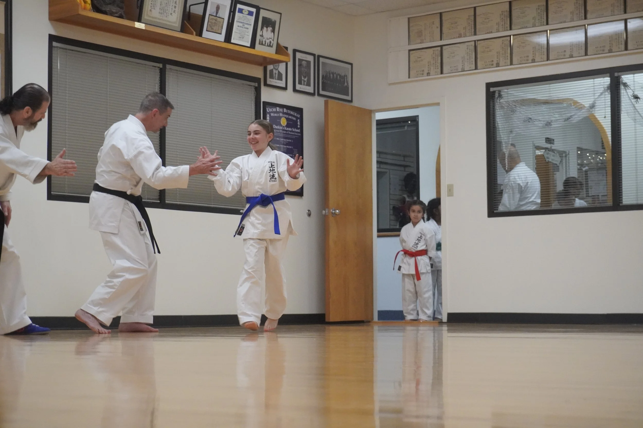 S060-25-10-15 BDUKS Jr intermediate Kyu Testing (Action Shots) (1318).JPG