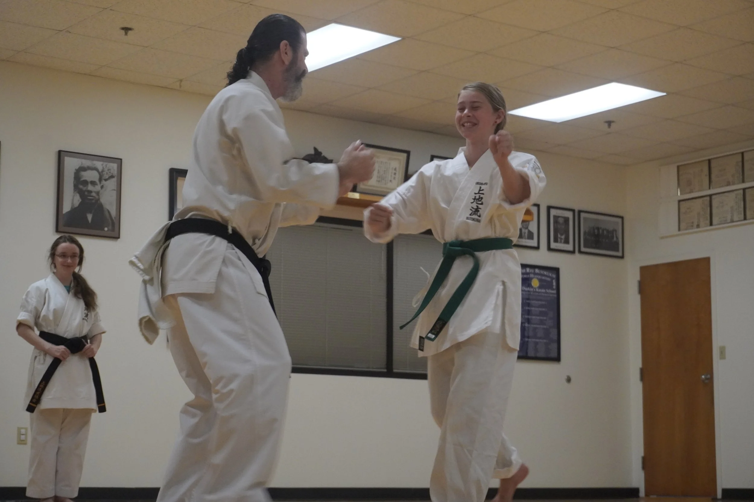 S060-25-10-15 BDUKS Jr intermediate Kyu Testing (Action Shots) (1116).JPG
