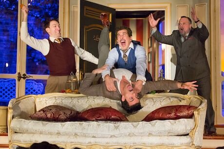 ‘Comedy of Tenors’: Affectionate, madcap, tiptop farce