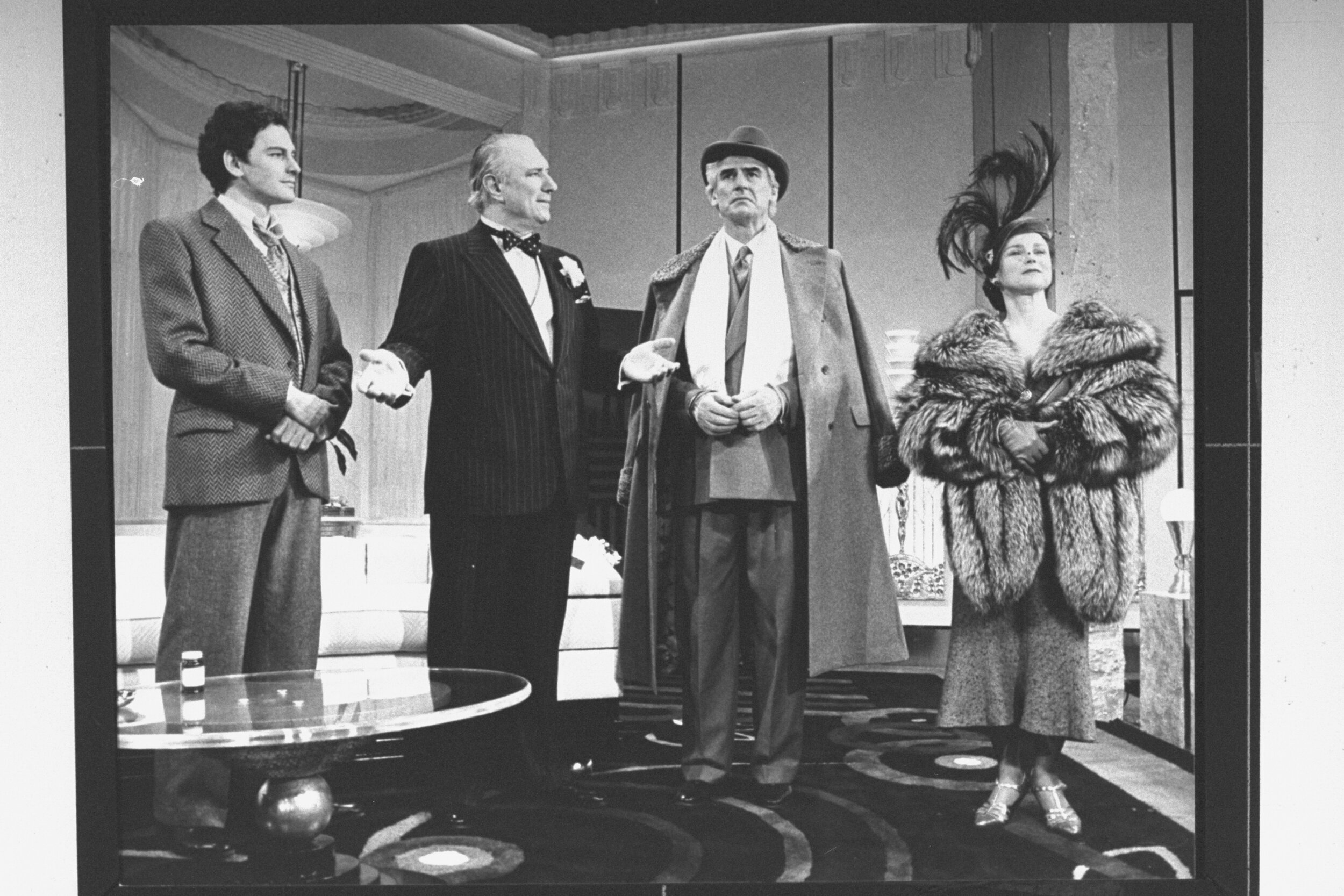  Victor Garber, Philip Bosco, Ron Holgate, and Tovah Feldshuh in  Lend Me A Tenor . Photo: Martha Swope 