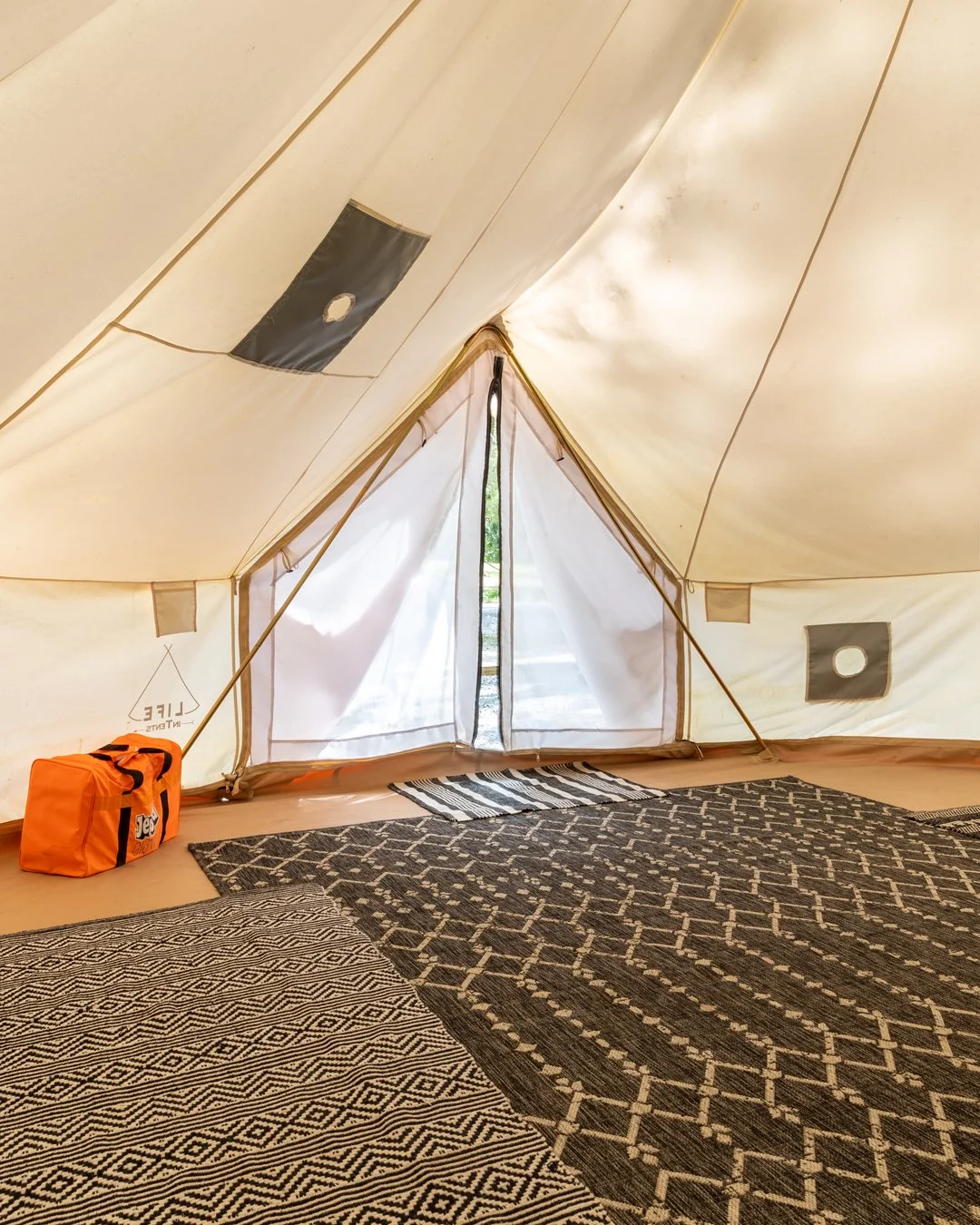 768A9761-HDR copy.jpg