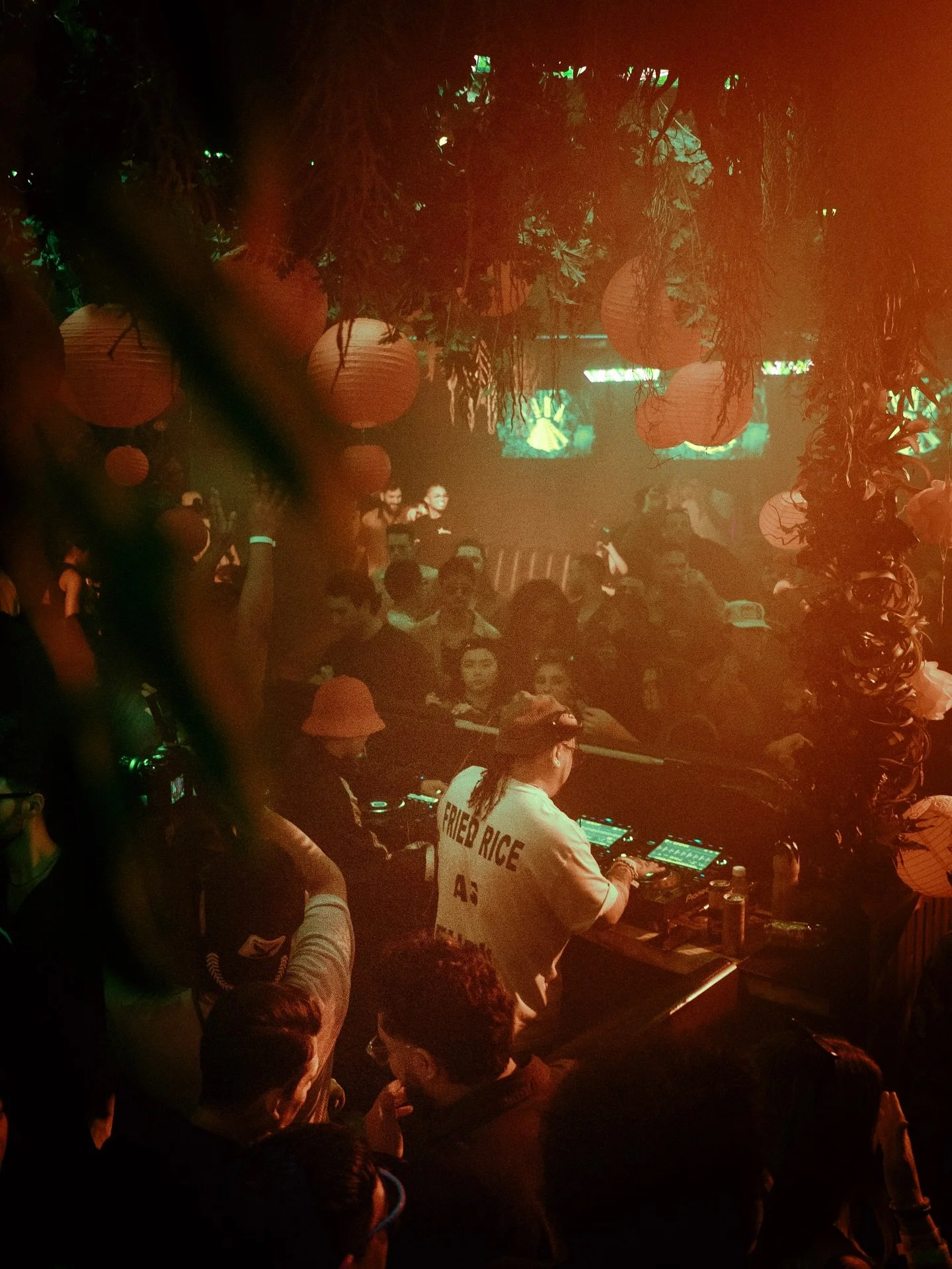 T O N I G H T &bull; RYHTHM RITUAL // @stetra x @jejune.tx in the groove 2-5AM for a Lunar New Years celebration 🧧 

Ticket link in bio 🎟️

see you on the dance floor