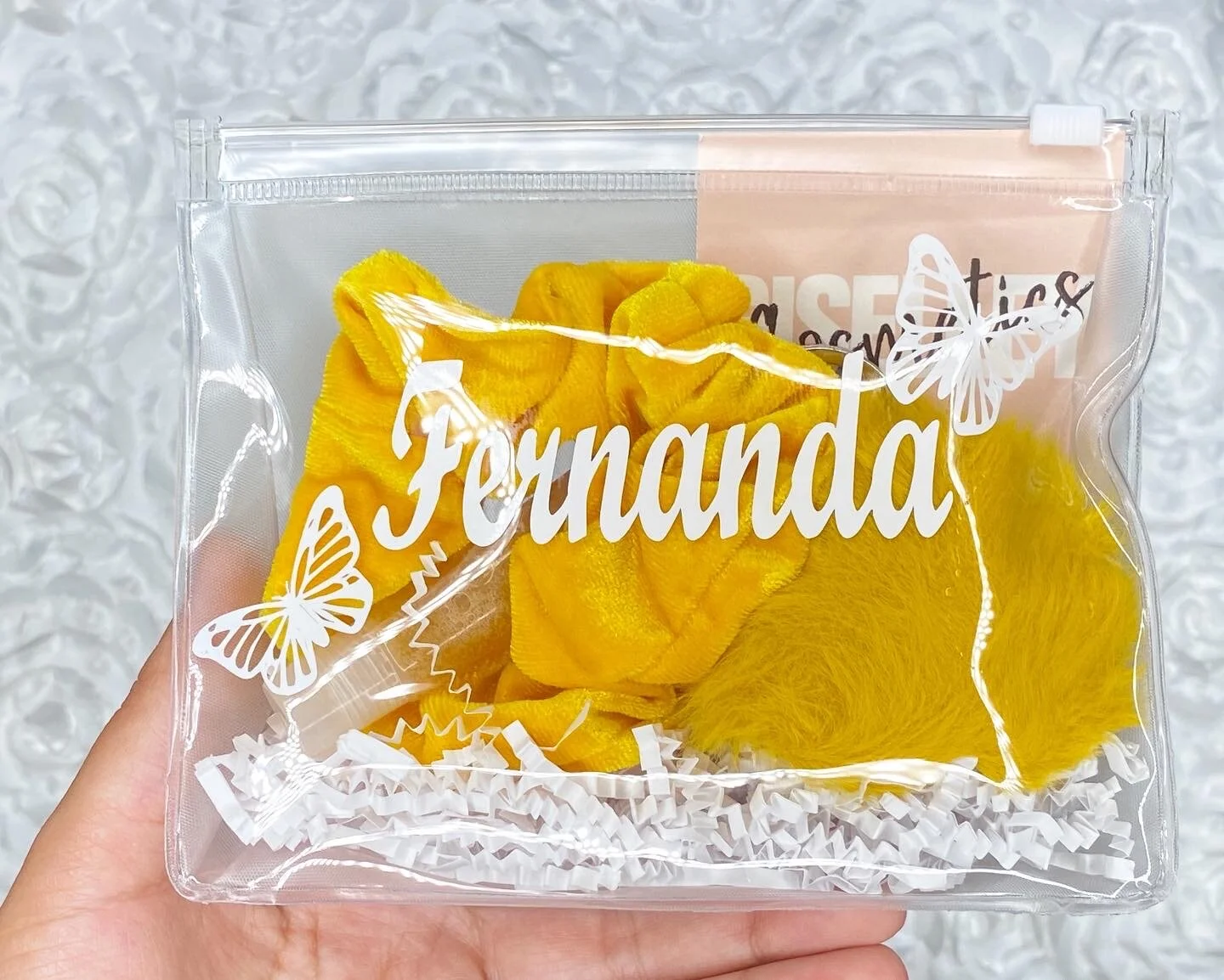 2A6065A0-6ECB-48DB-8A48-45CE7E142538