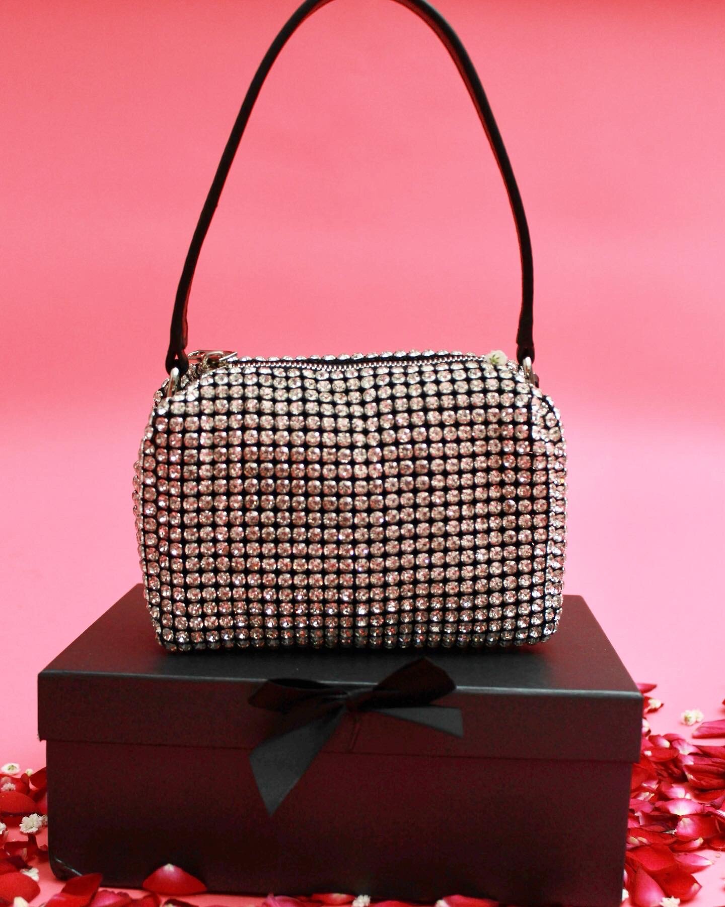 7926FA84-E92B-4403-8D8A-8A32215DA4A4