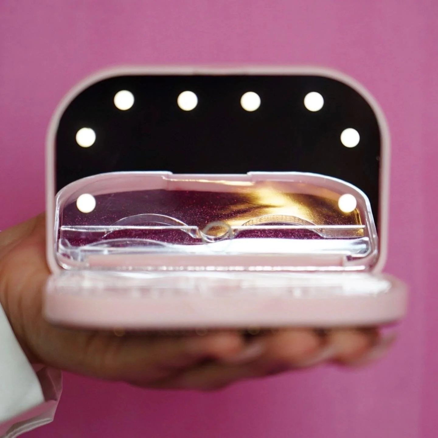 8F107426-7291-4199-B3B6-1FC9423D802E