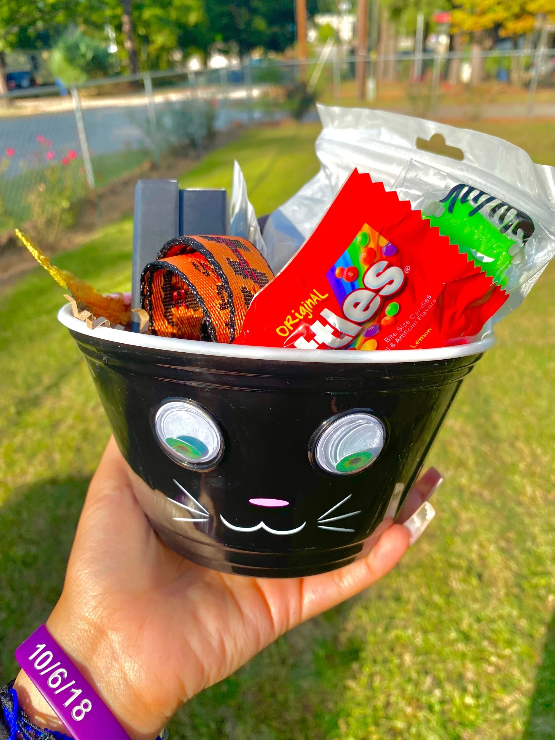 A37EA54B-1517-4CF0-BE64-39A23B270DFA