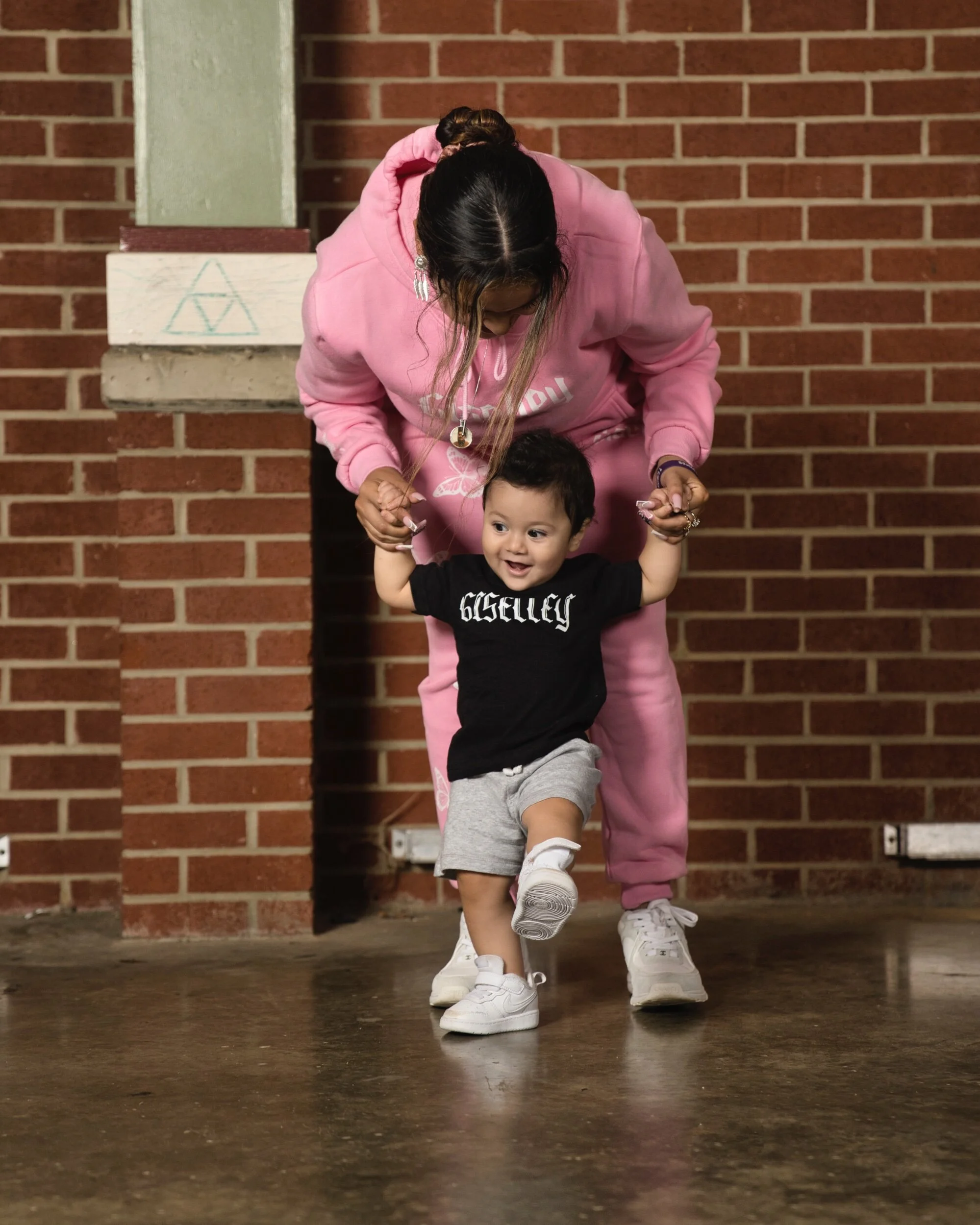 0961D67C-FC7F-4370-AC8B-08AFC2CE12DD