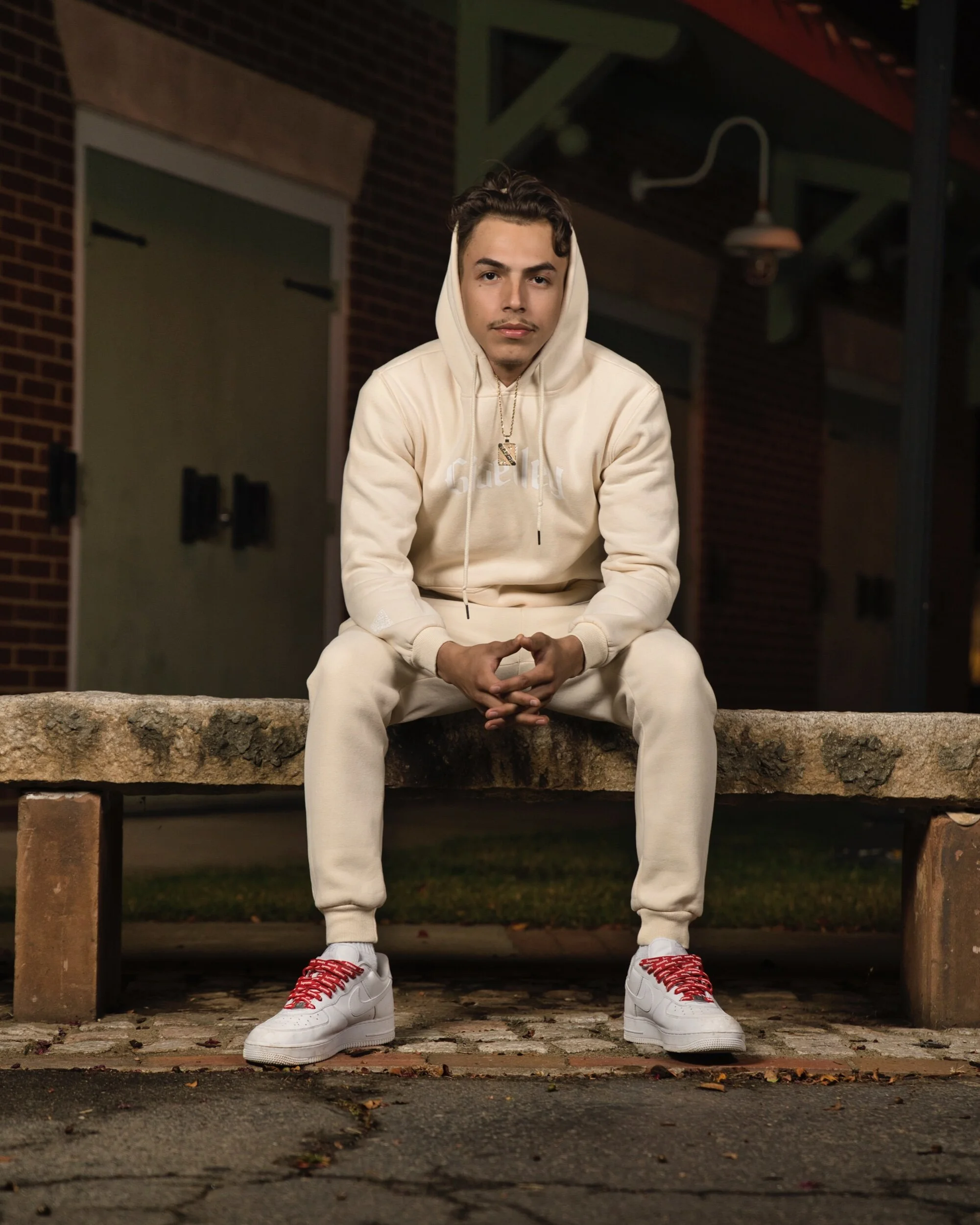 703F2689-2EC2-4061-A092-7420CD5CE6D8