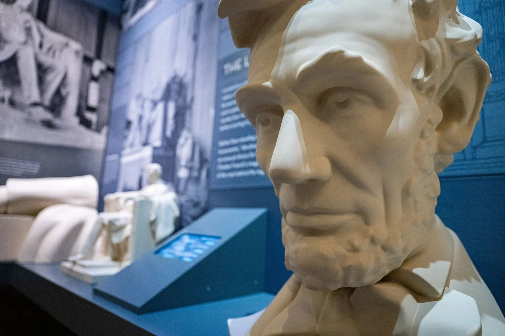 20260621 LINCOLN UNDERCROFT_LINCOLN SCULPTURE REPLICAS_02.JPG
