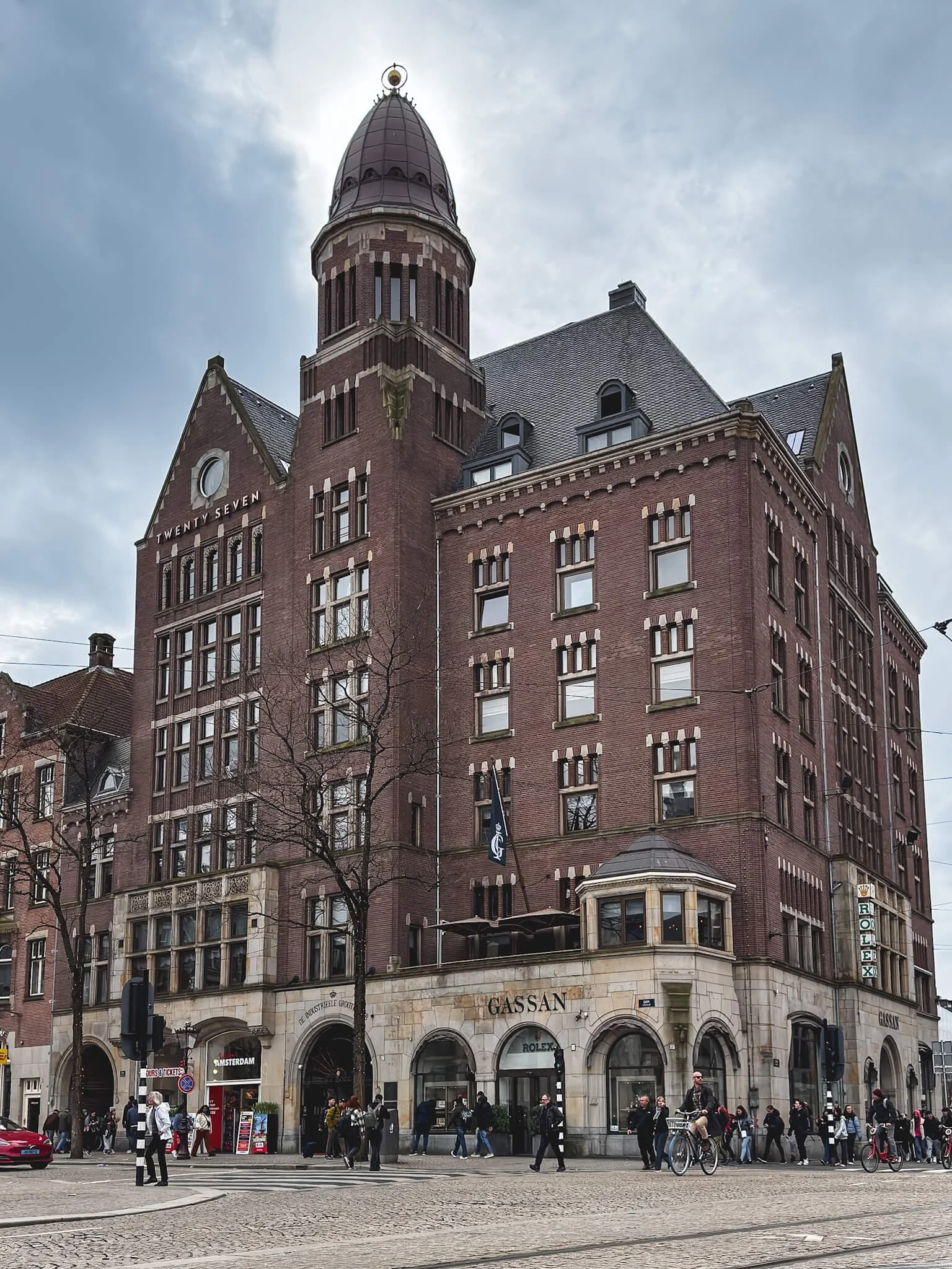 Hotel Twenty Seven — Property photograph