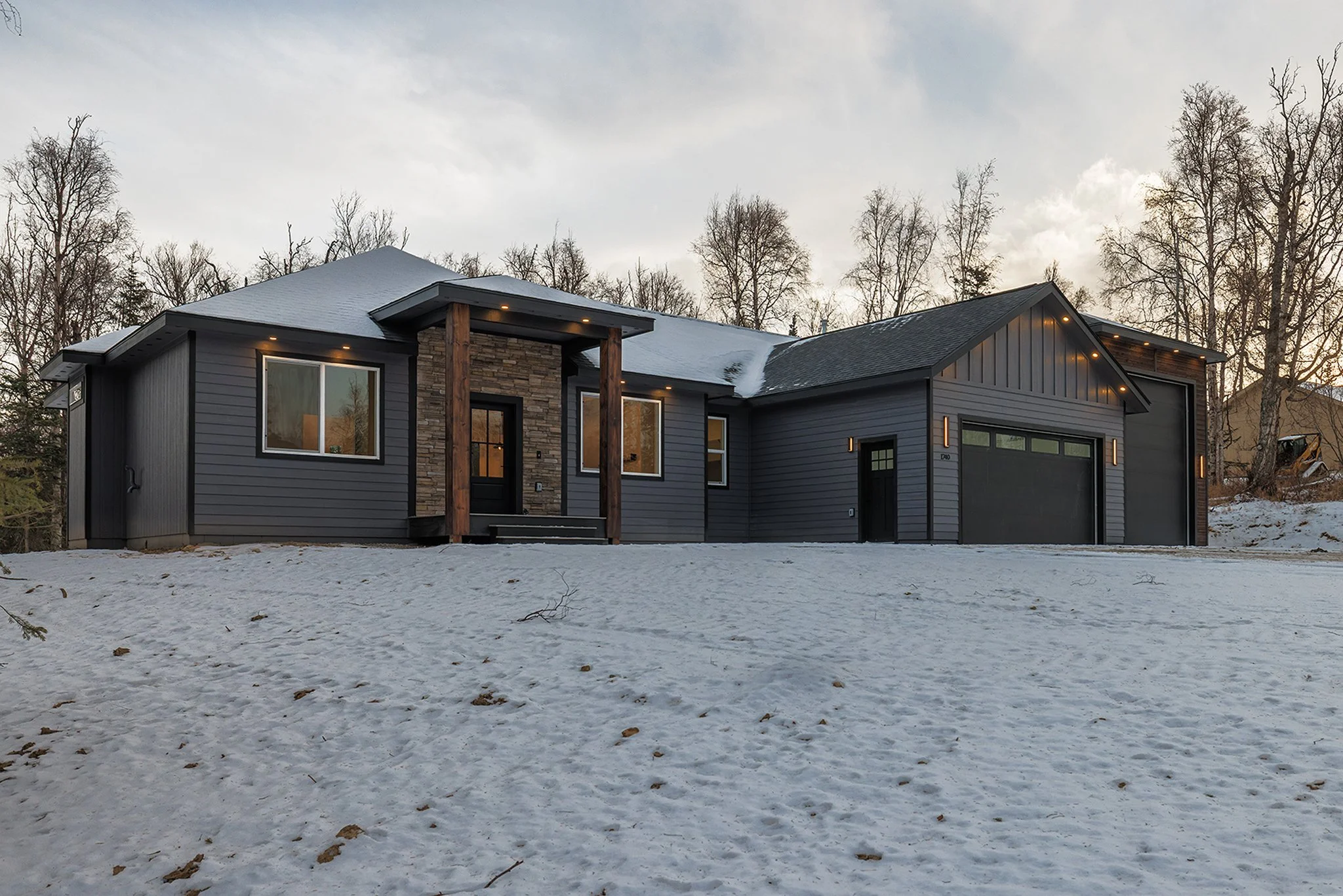 002_2025.11.20 . 1740 W Pipstone Dr.jpg