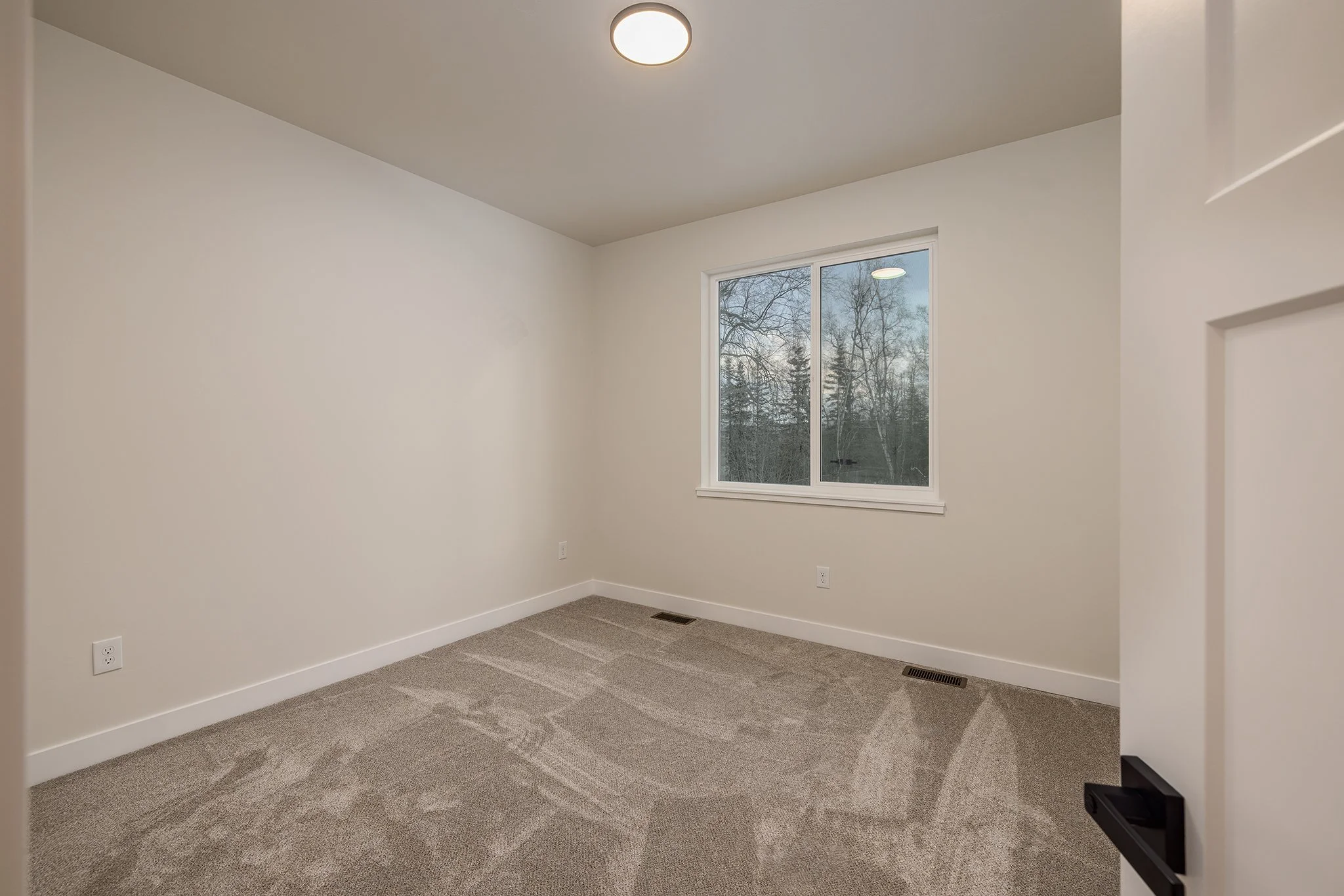 024_2025.11.20 . 1740 W Pipstone Dr.jpg