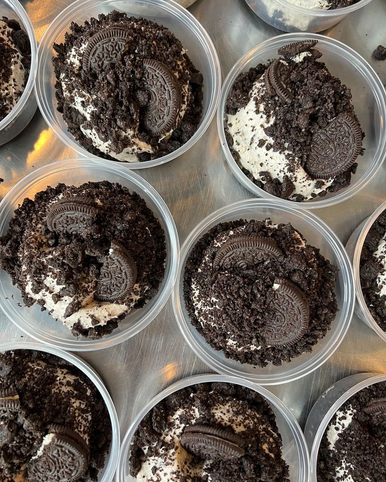 last call for oreo cheesecake 🤤🤤🤤 just a little reminder to pre-order for pickup or delivery by 9pm this evening. we&rsquo;ve got taco stuffed sweet potatoes, shrimp scampi, a summery lasagna, our famous broccoli salad, and more! #plentycville #we