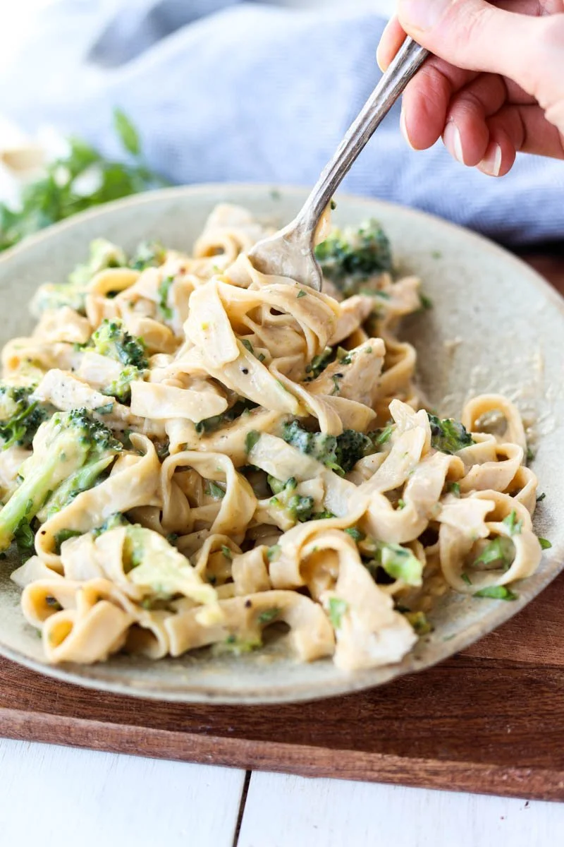 dairy-free-chicken-alfredo-10.jpg