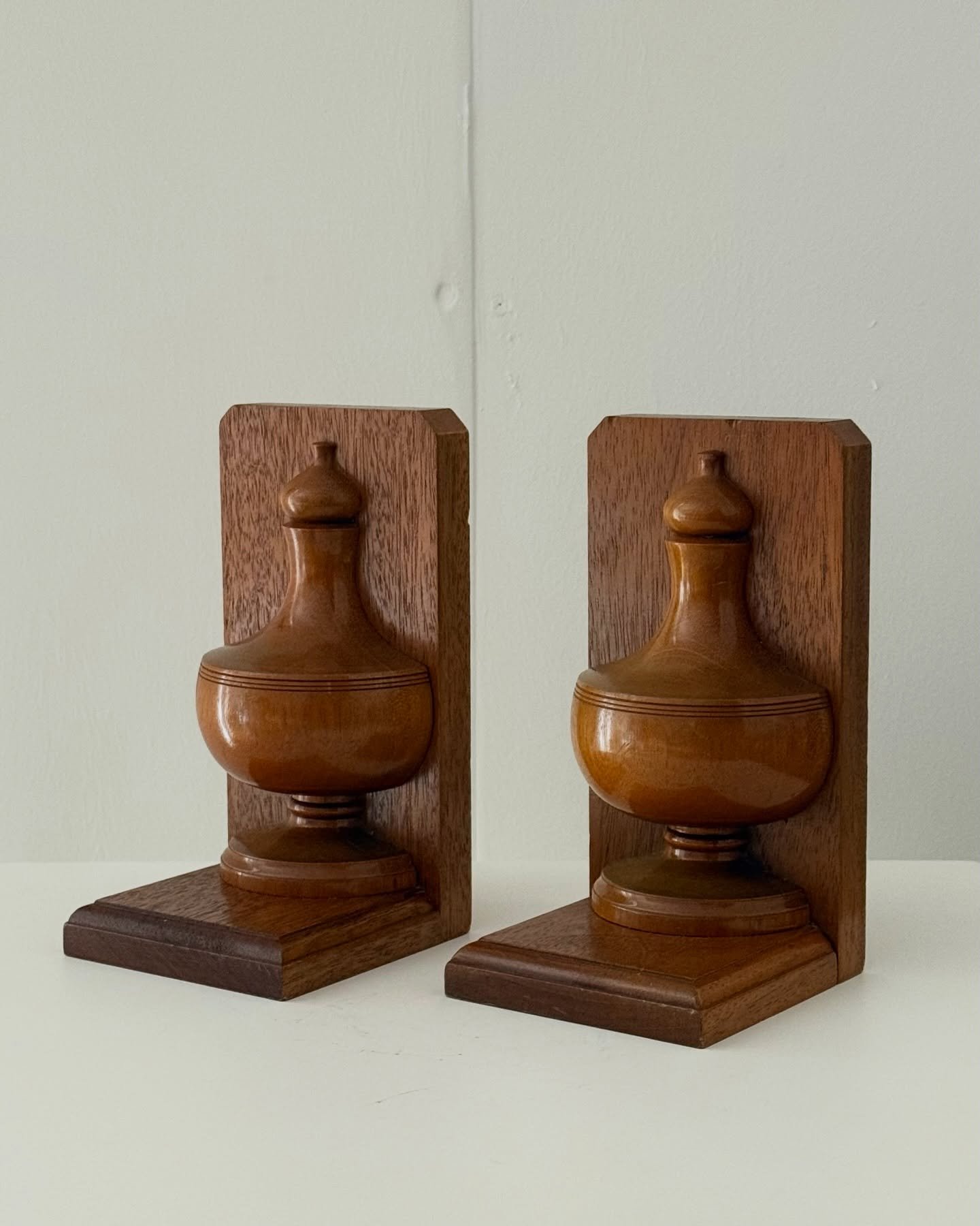 Hi everyone, 
There&rsquo;s some lovely pieces still available from Tuesday stock release. I&rsquo;m readying a few more pieces for the coming Friday alongside getting ready to open the doors of our studio this Saturday to welcome guests. 

Opening t