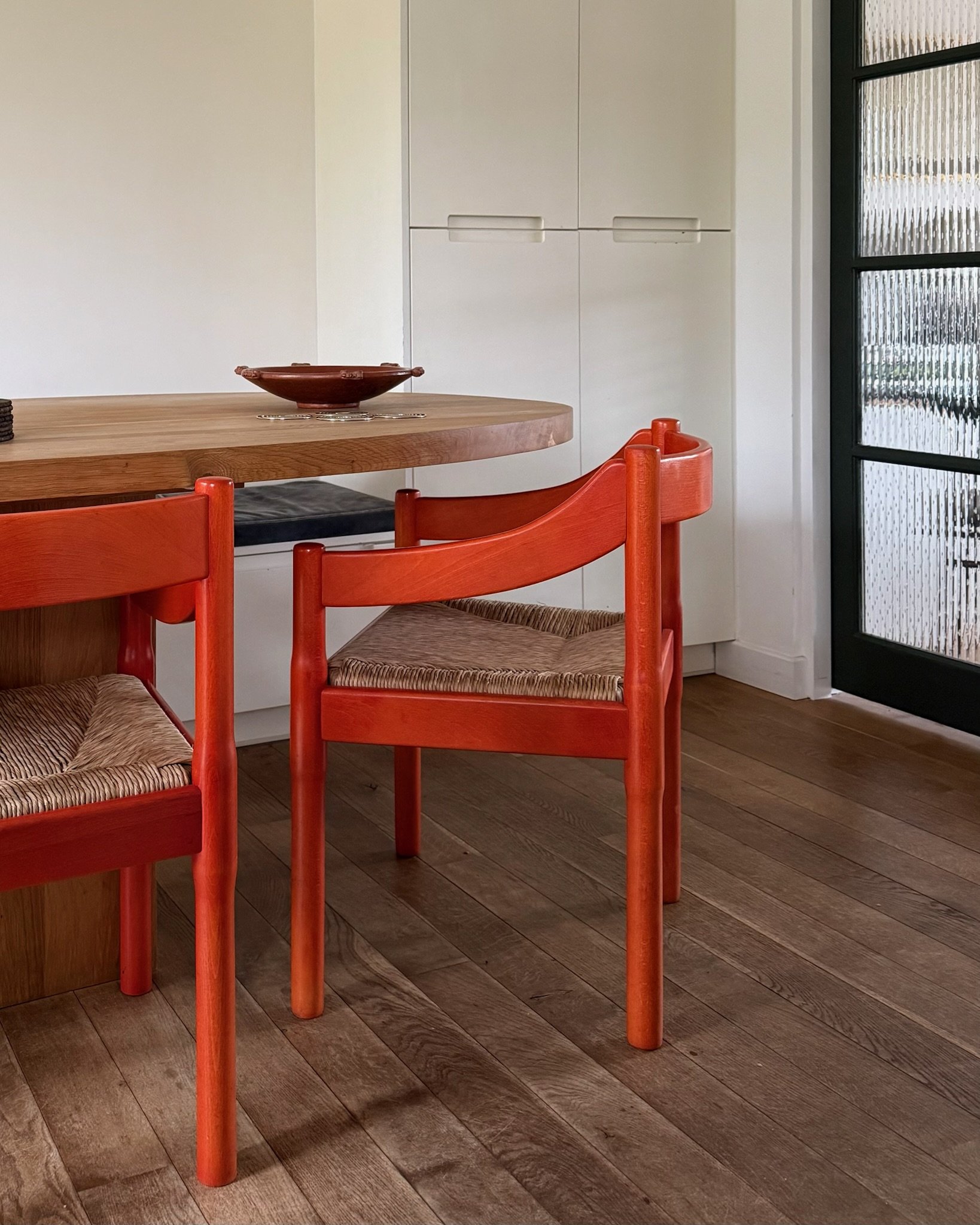 Vico Magistretti's Carimate Arm Dining Chair for Terrance Conrans Habitat