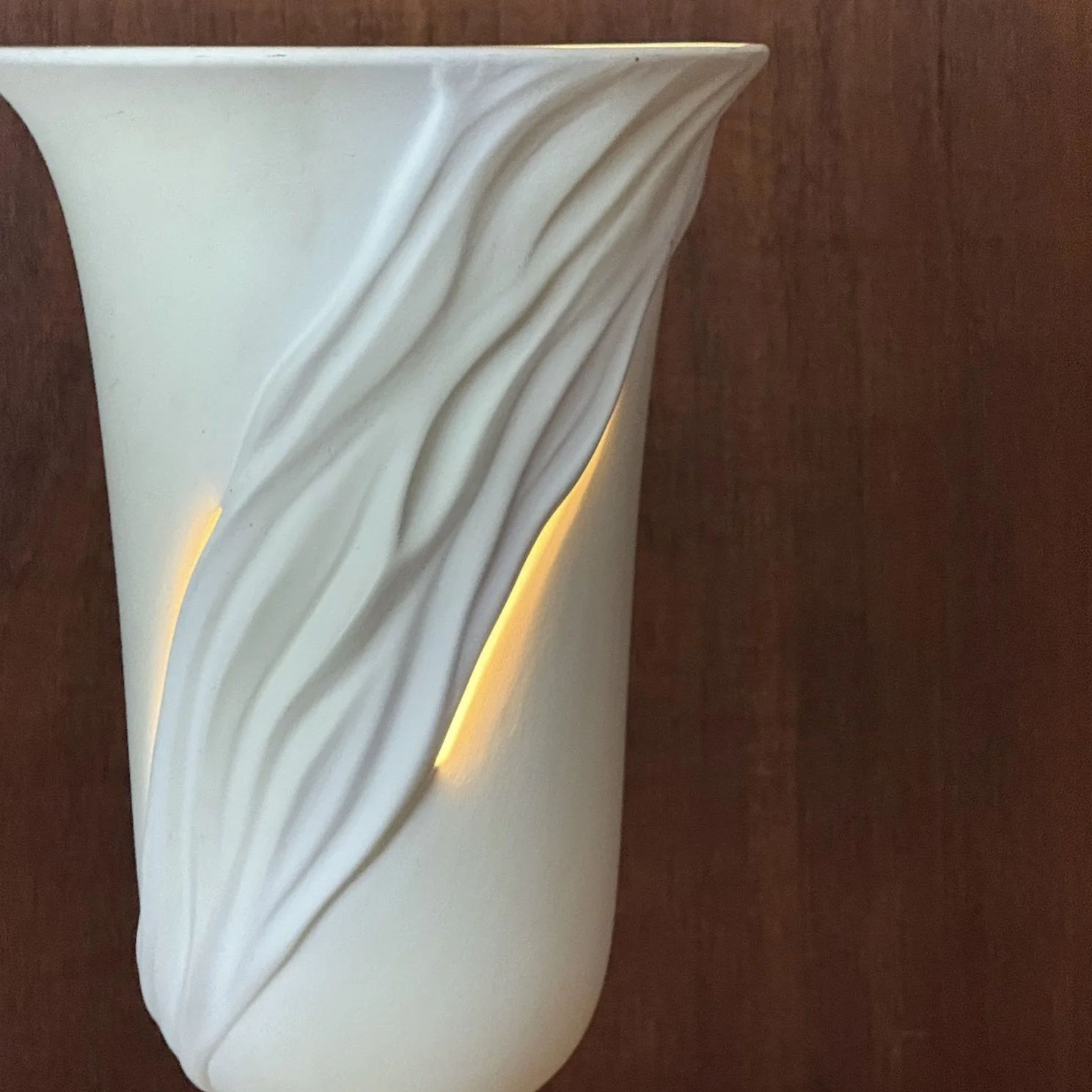 Italian ceramic uplighter, matt finish with draped detailing