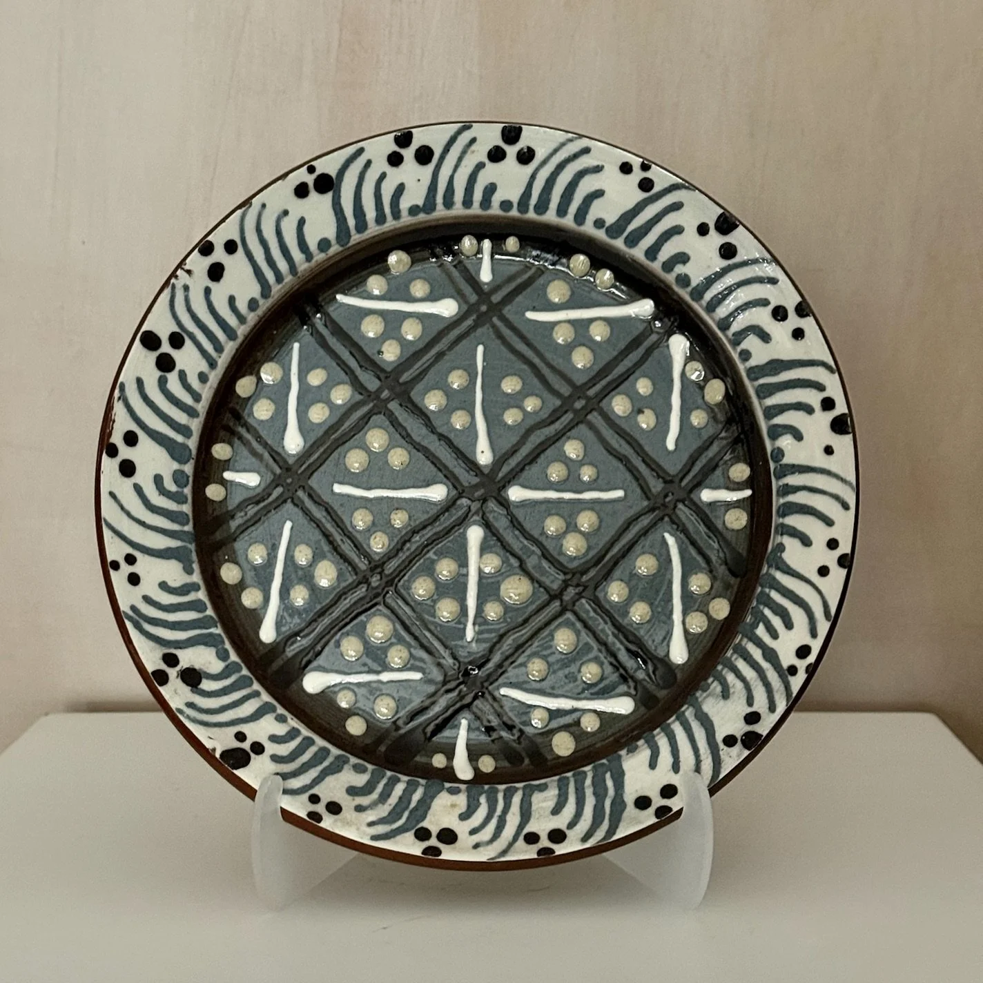 STUDIO POTTERY SLIPWARE