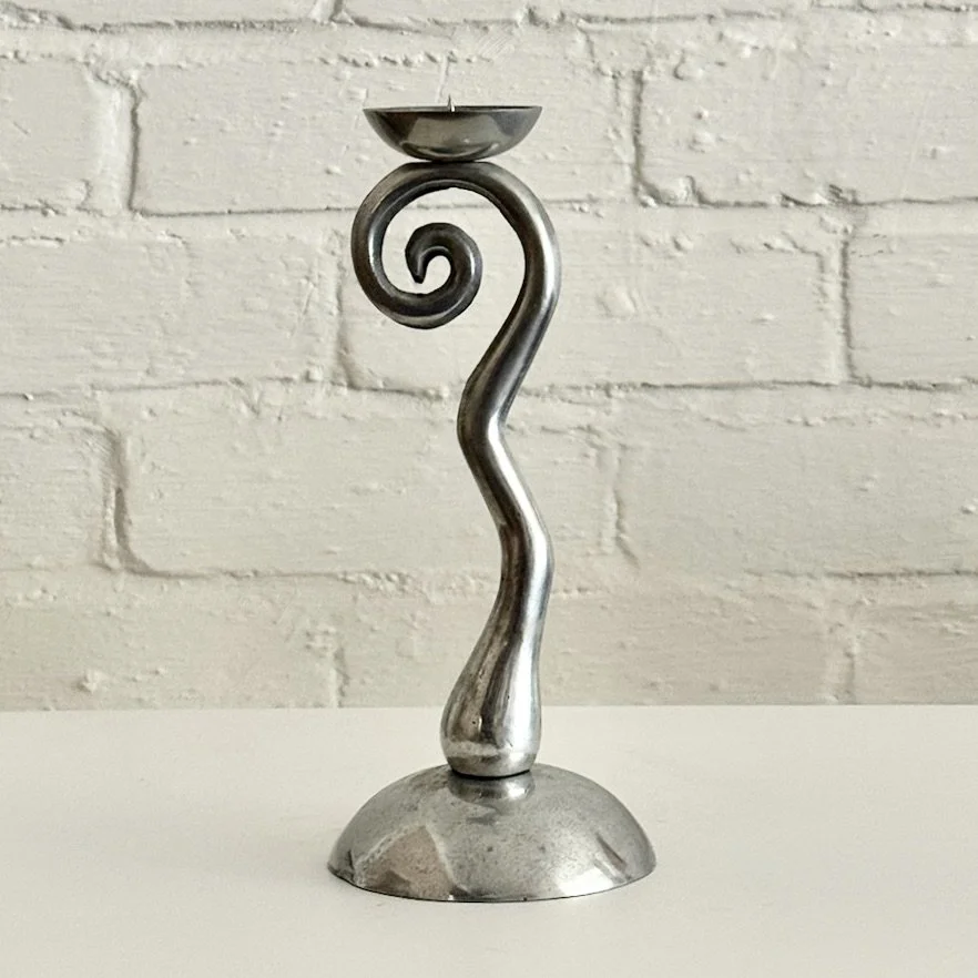 ALUMINIUM CANDLE HOLDER