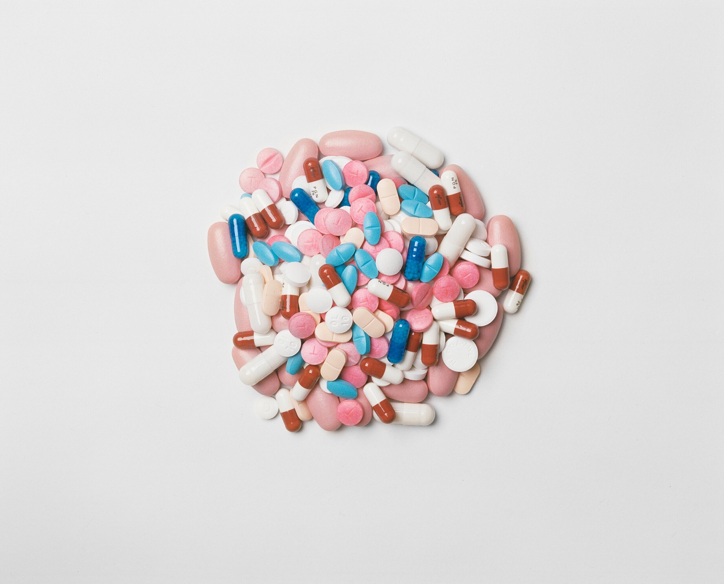 © Jean-Robert Dantou, Le traitement hebdomadaire de Marcel , From the series Objets sous contrainte , 2014. Courtesy Agence VU’