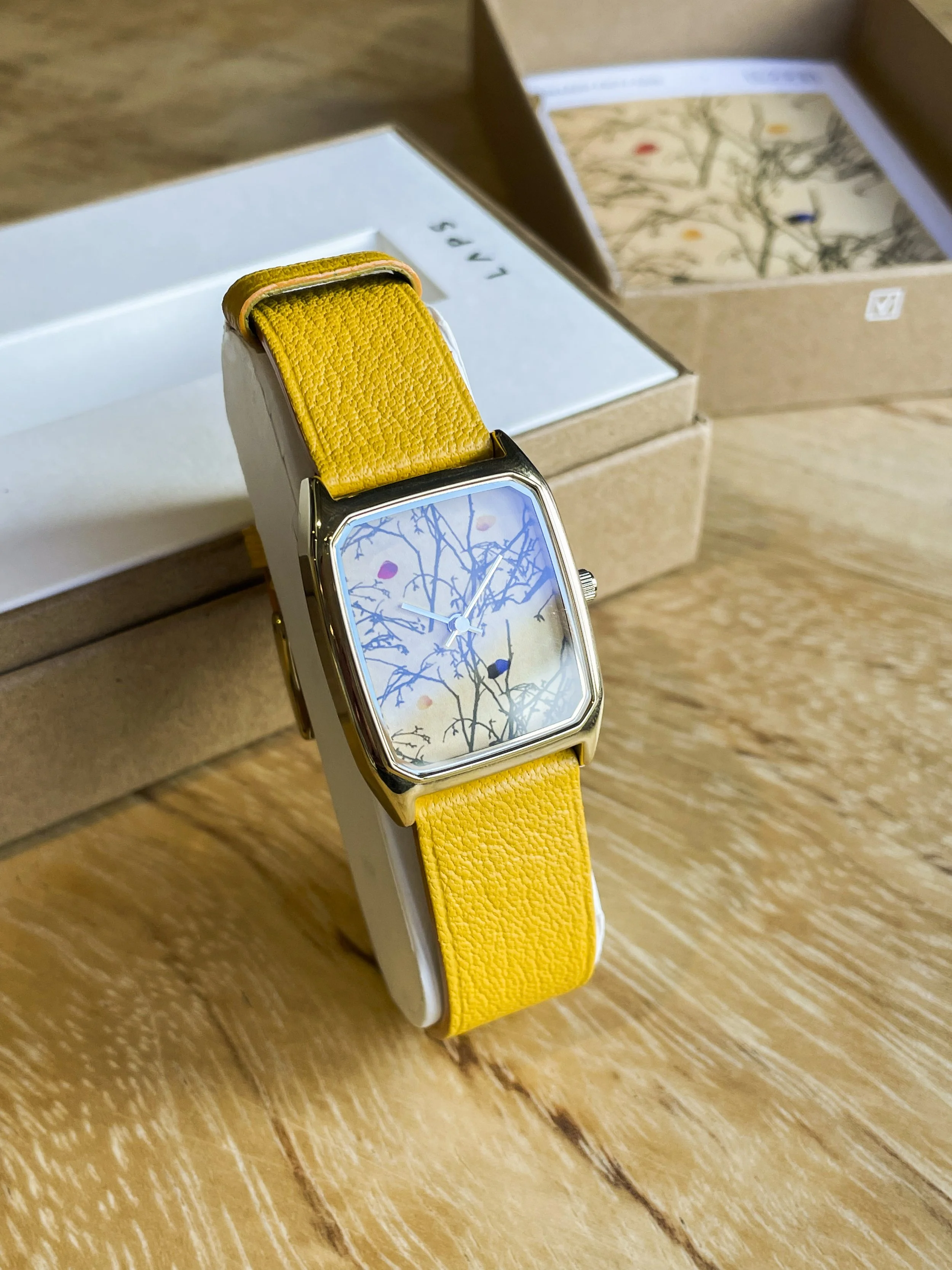 Watch / Bruno V. Roels