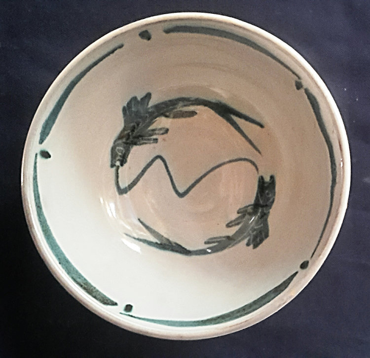  11.  Fish  bowl 18cm £32 