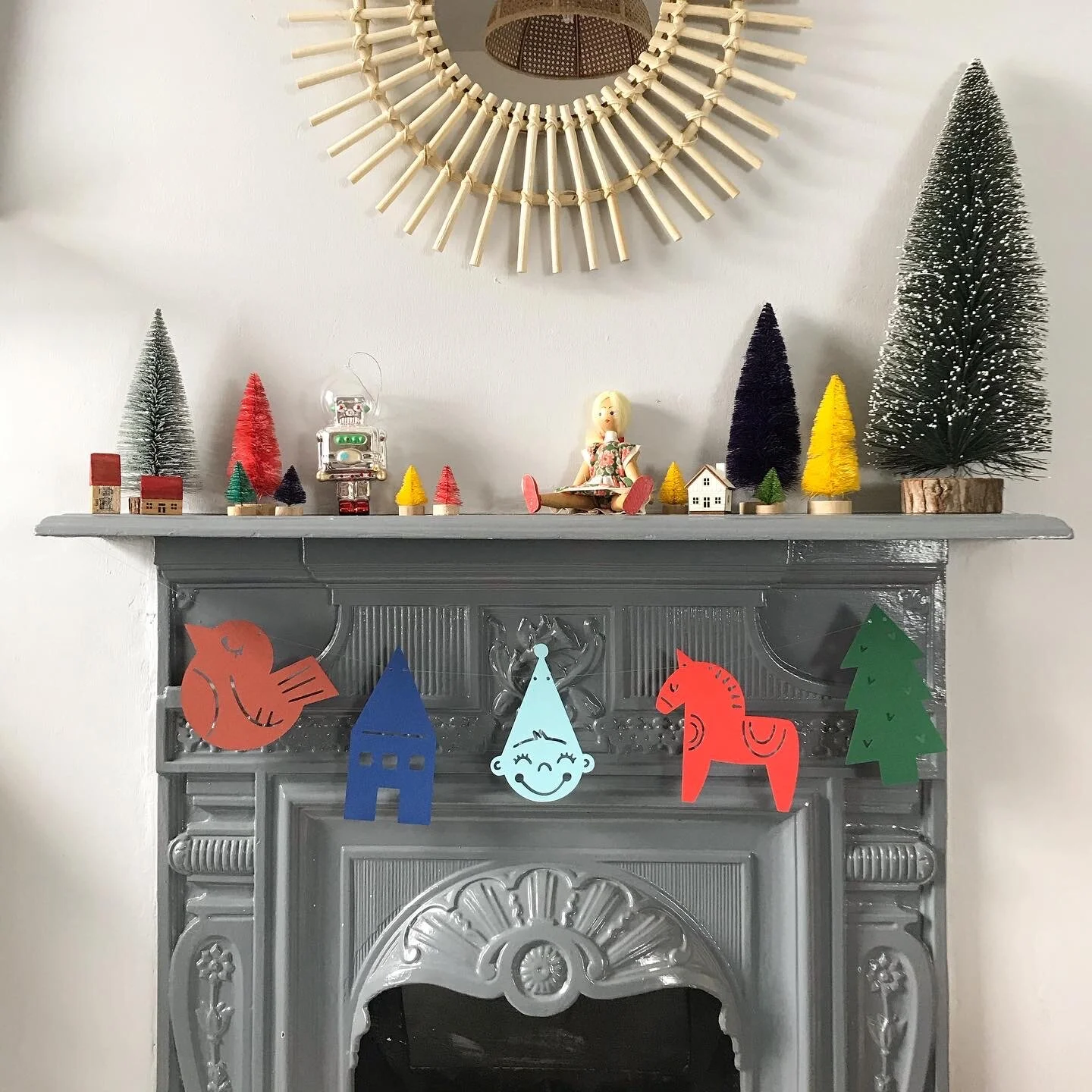 Nordic paper cut Christmas bauble bunting