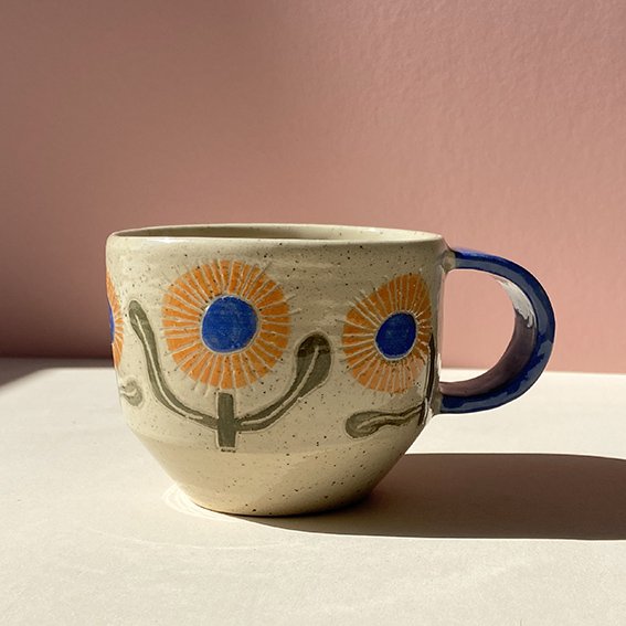 orange blue flower mug3.jpg