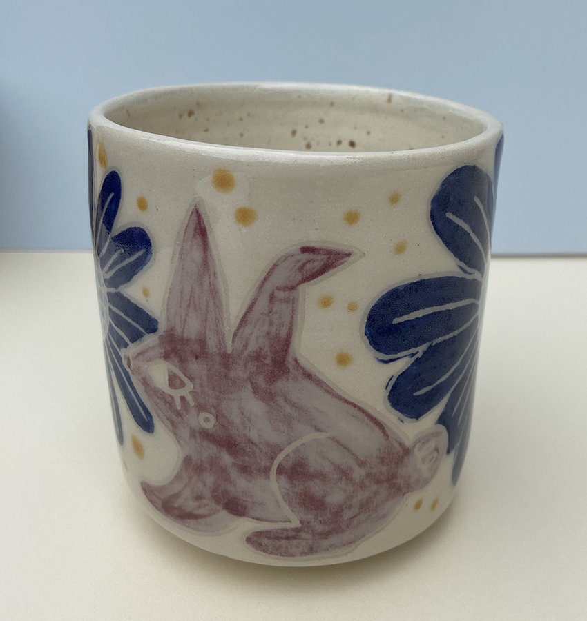 bunny pot1.jpg