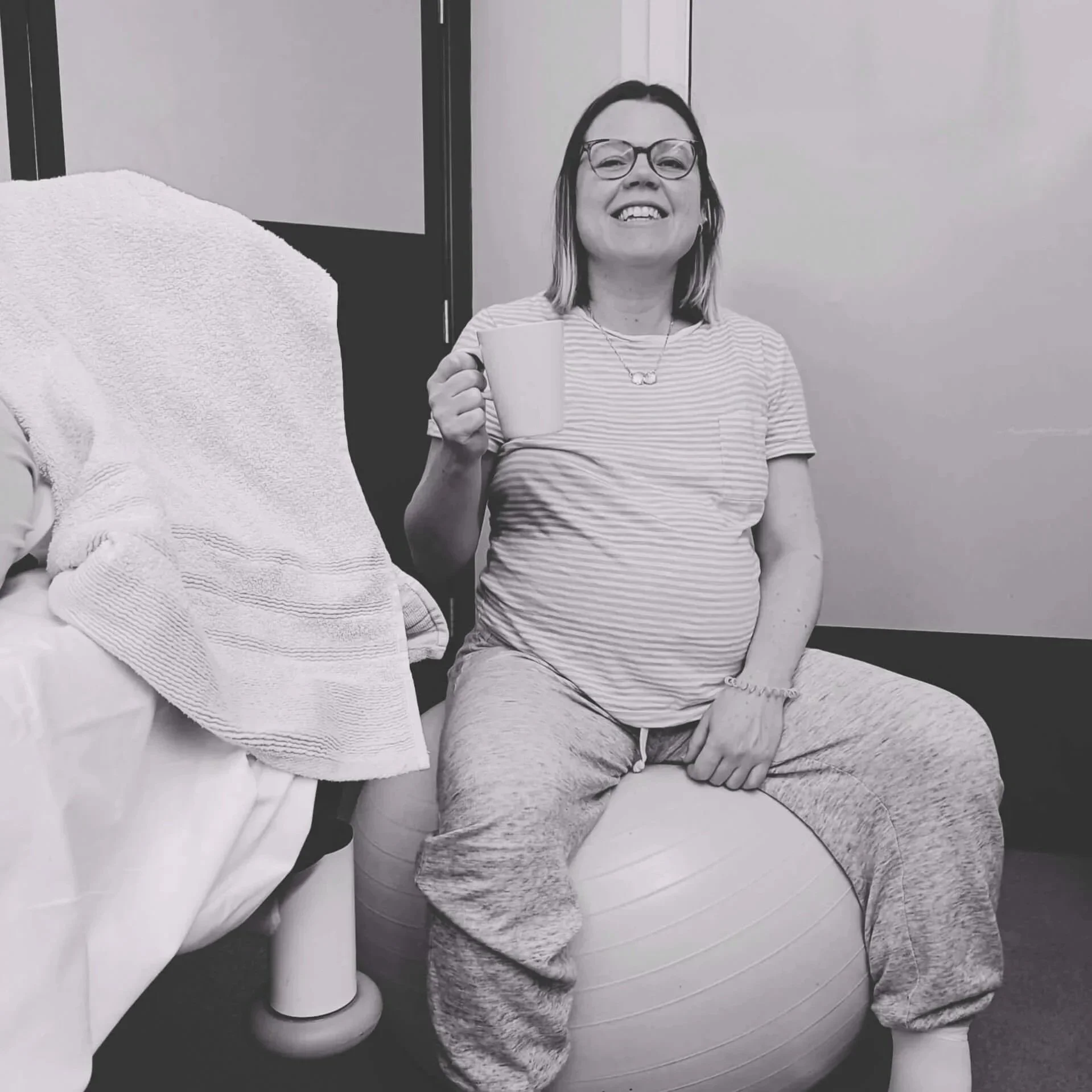 beth-edwards-nutrition-pregnancy-ball