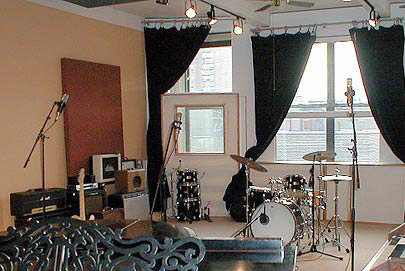 Studio-21.jpg