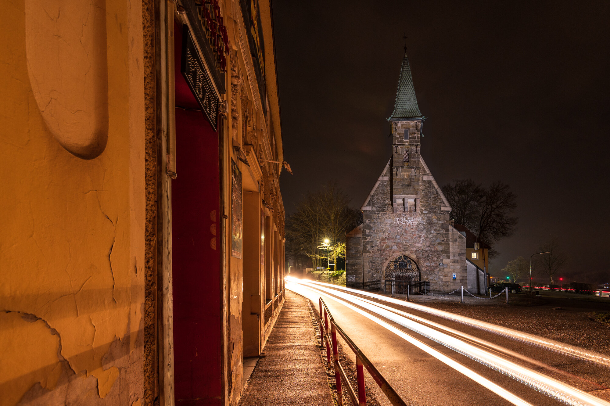 Nachtfotografie Mauthausen mit Heinrichskirche-8578-Bearbeitet.jpg