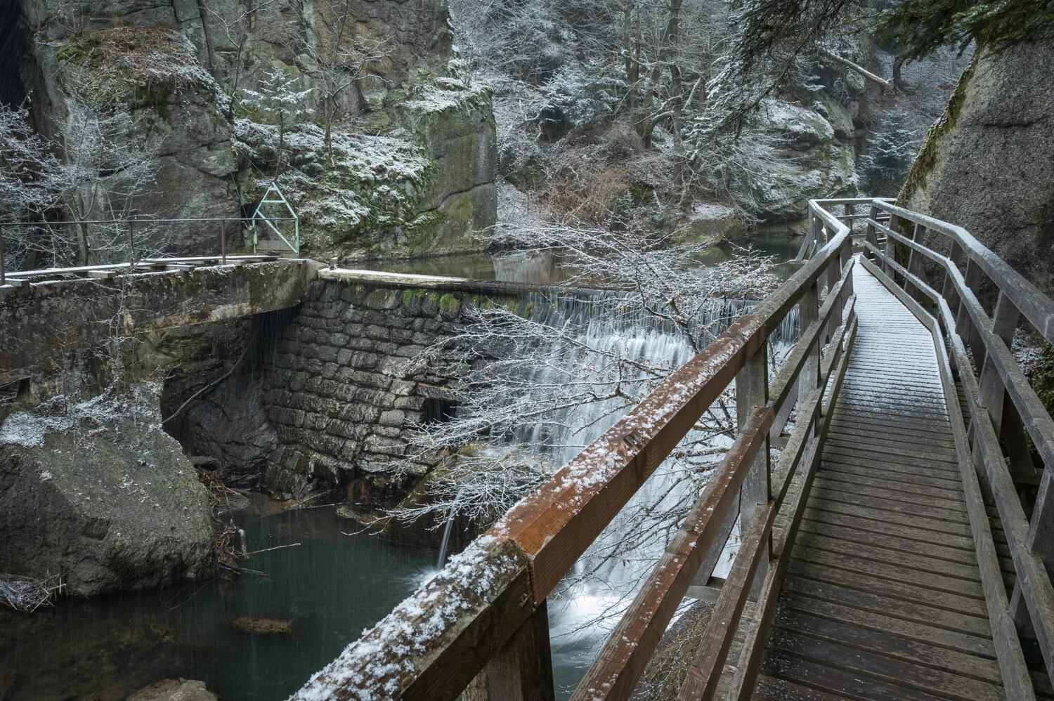 Klammschlucht bei Schneefall-8752.jpg