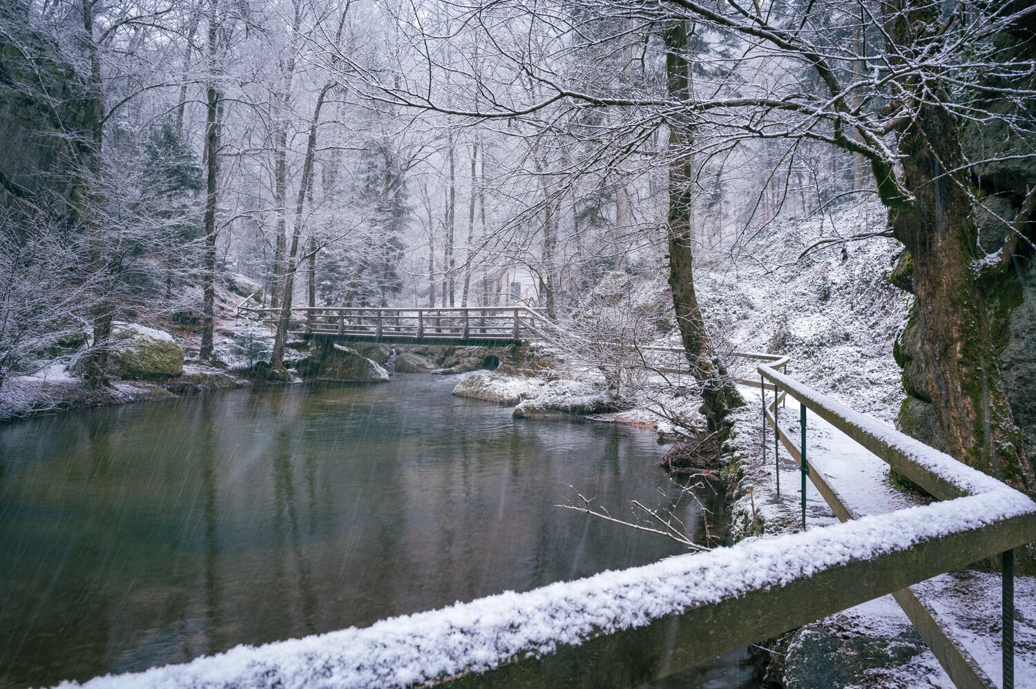 Klammschlucht bei Schneefall-8783.jpg