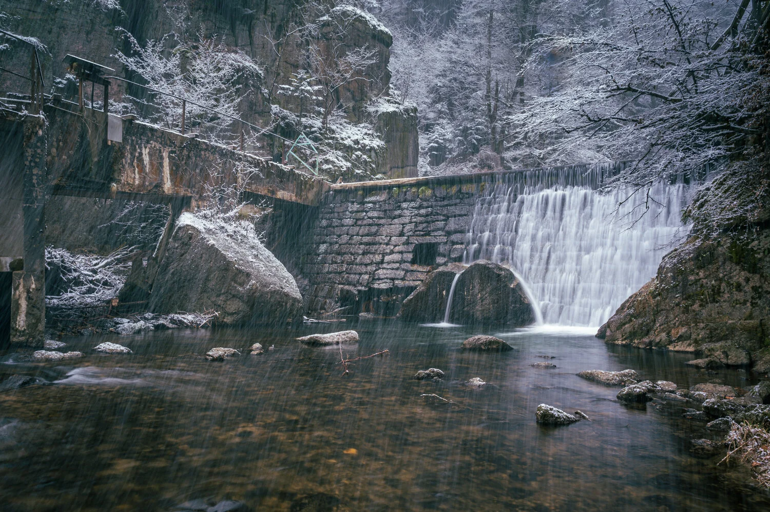Klammschlucht bei Schneefall-8817.jpg