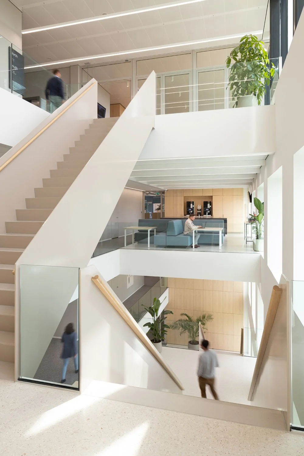 AtelierFront_AllSeas_PT_Mei 2023-2785_LowRes.jpg