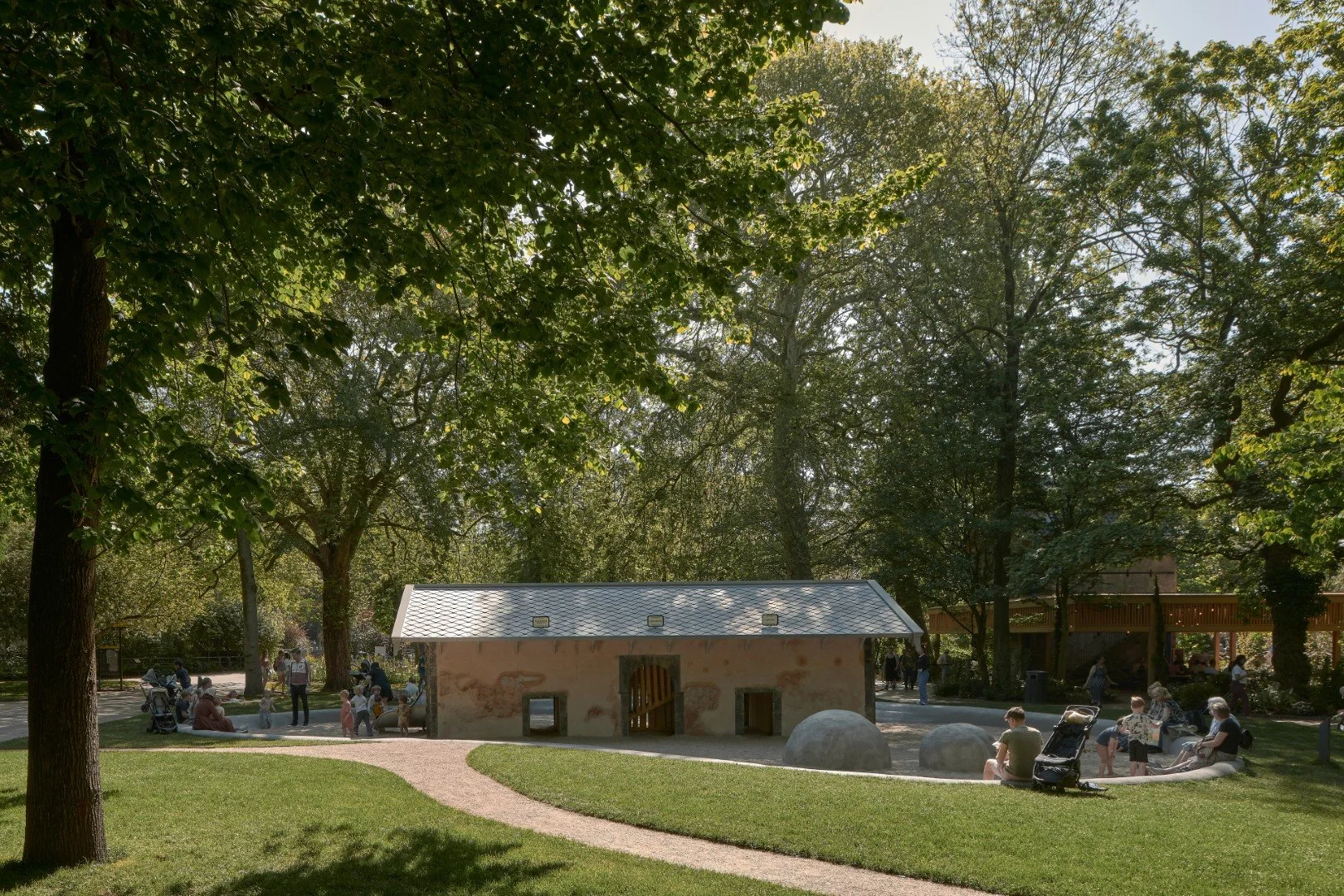 ATELIERFRONT Duivenhuis ARTIS 16.jpg