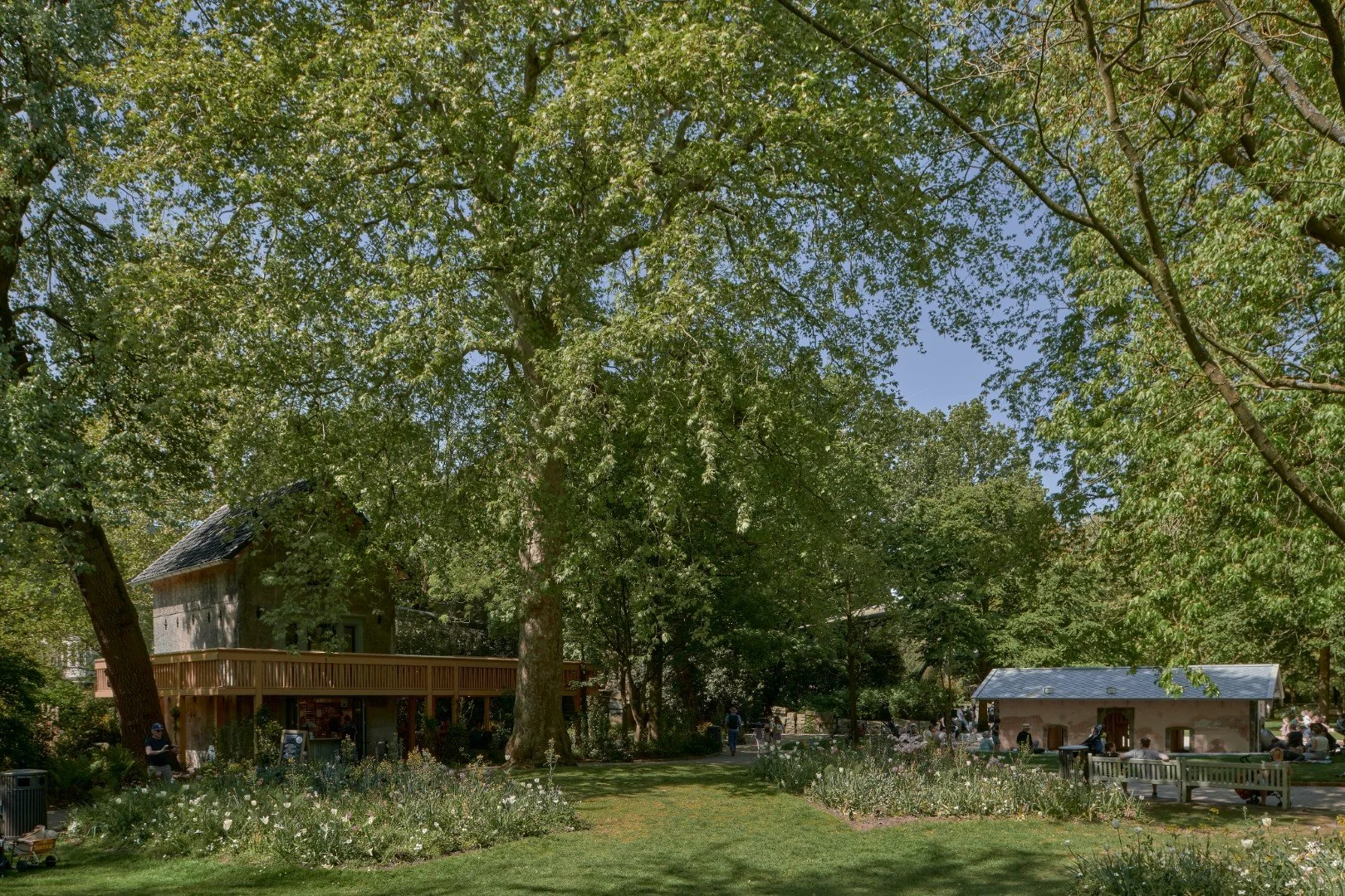 ATELIERFRONT Duivenhuis ARTIS 19.jpg