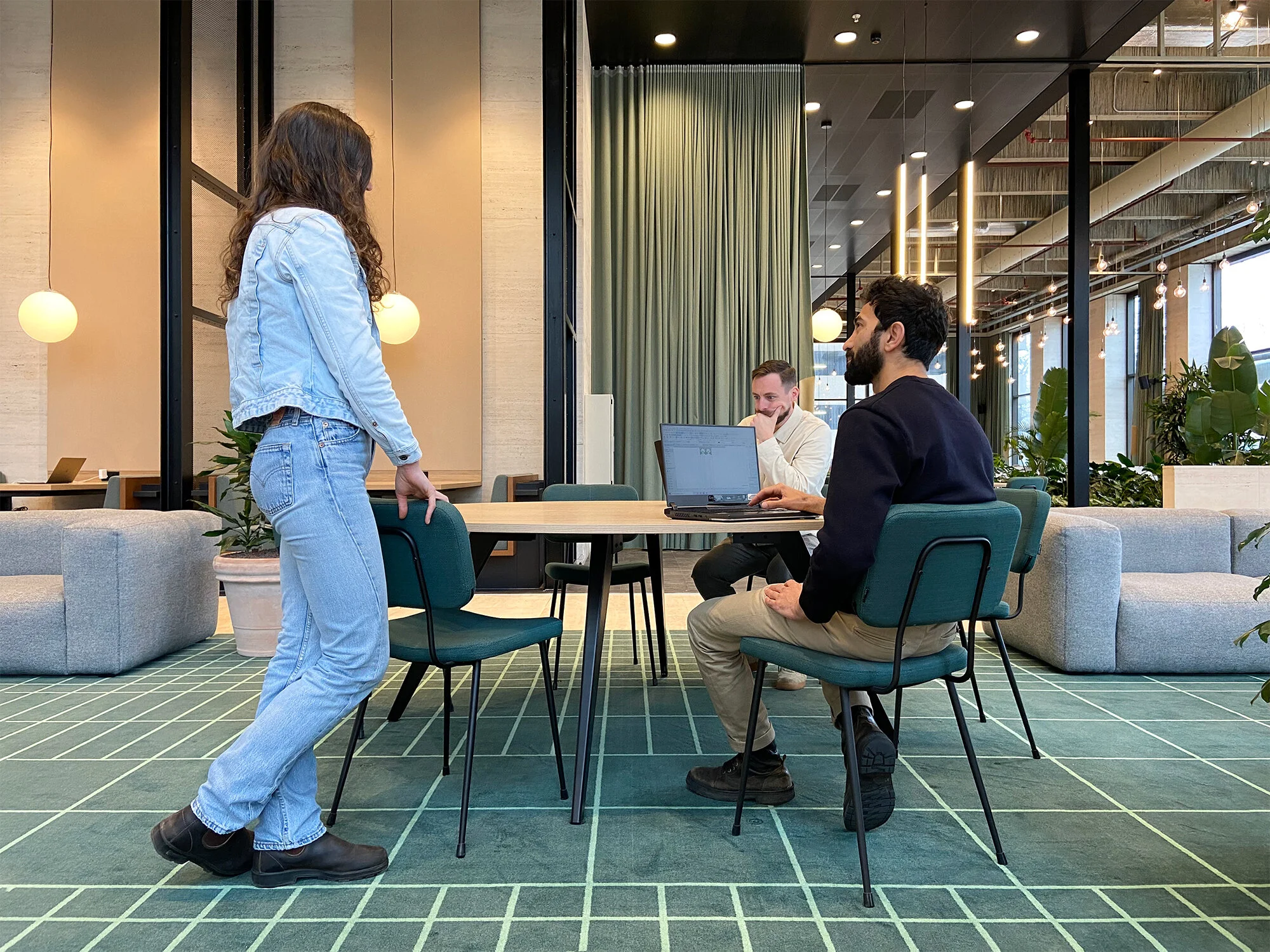 09 RST web 2000px.jpg