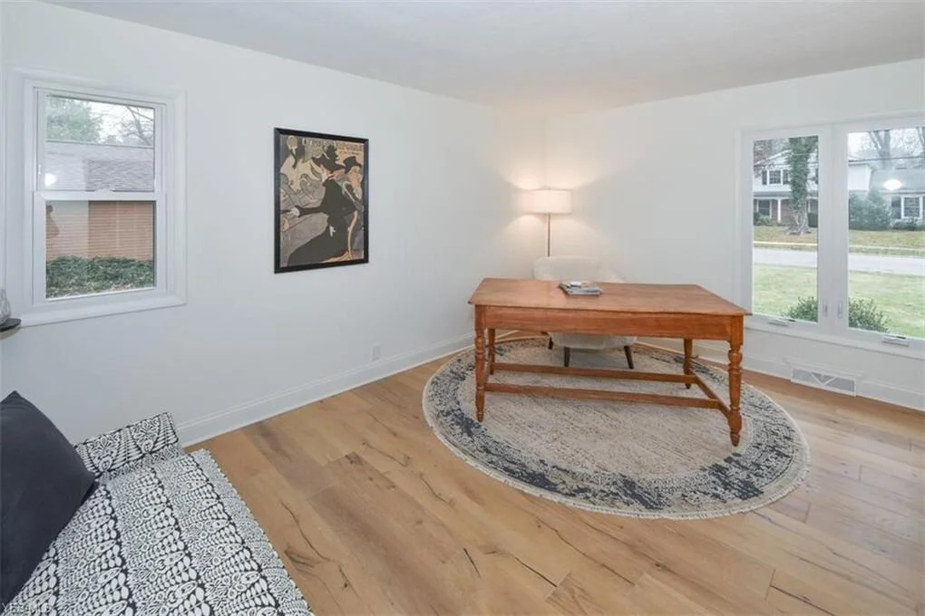 listing04-16.jpg