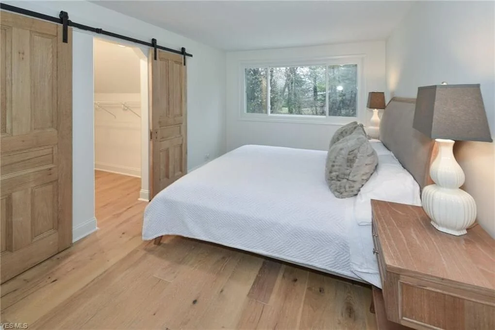 listing04-19.jpg